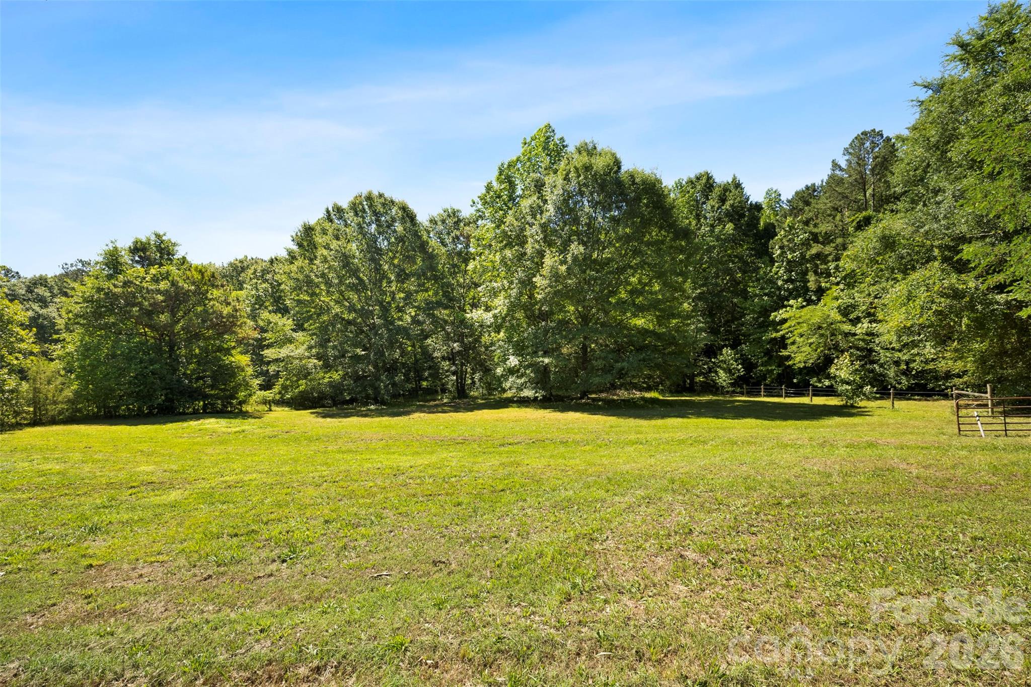2600 Filbert Highway — Clover