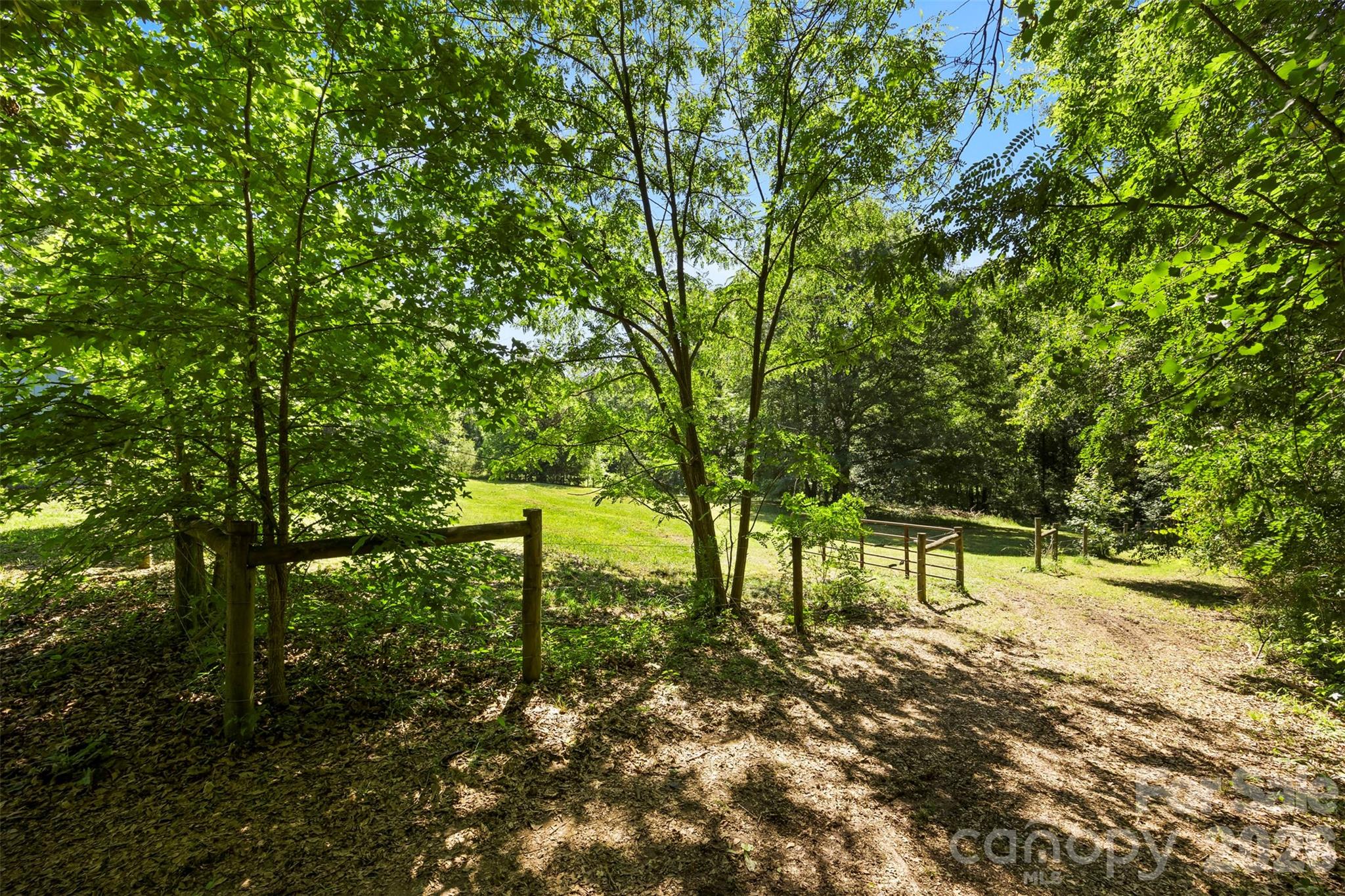 2600 Filbert Highway — Clover