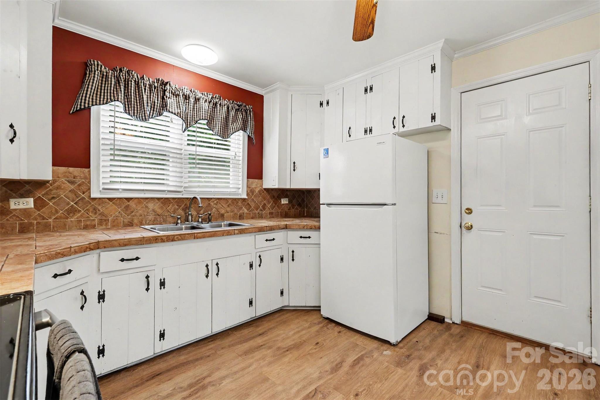 217 Oakwood Avenue — York