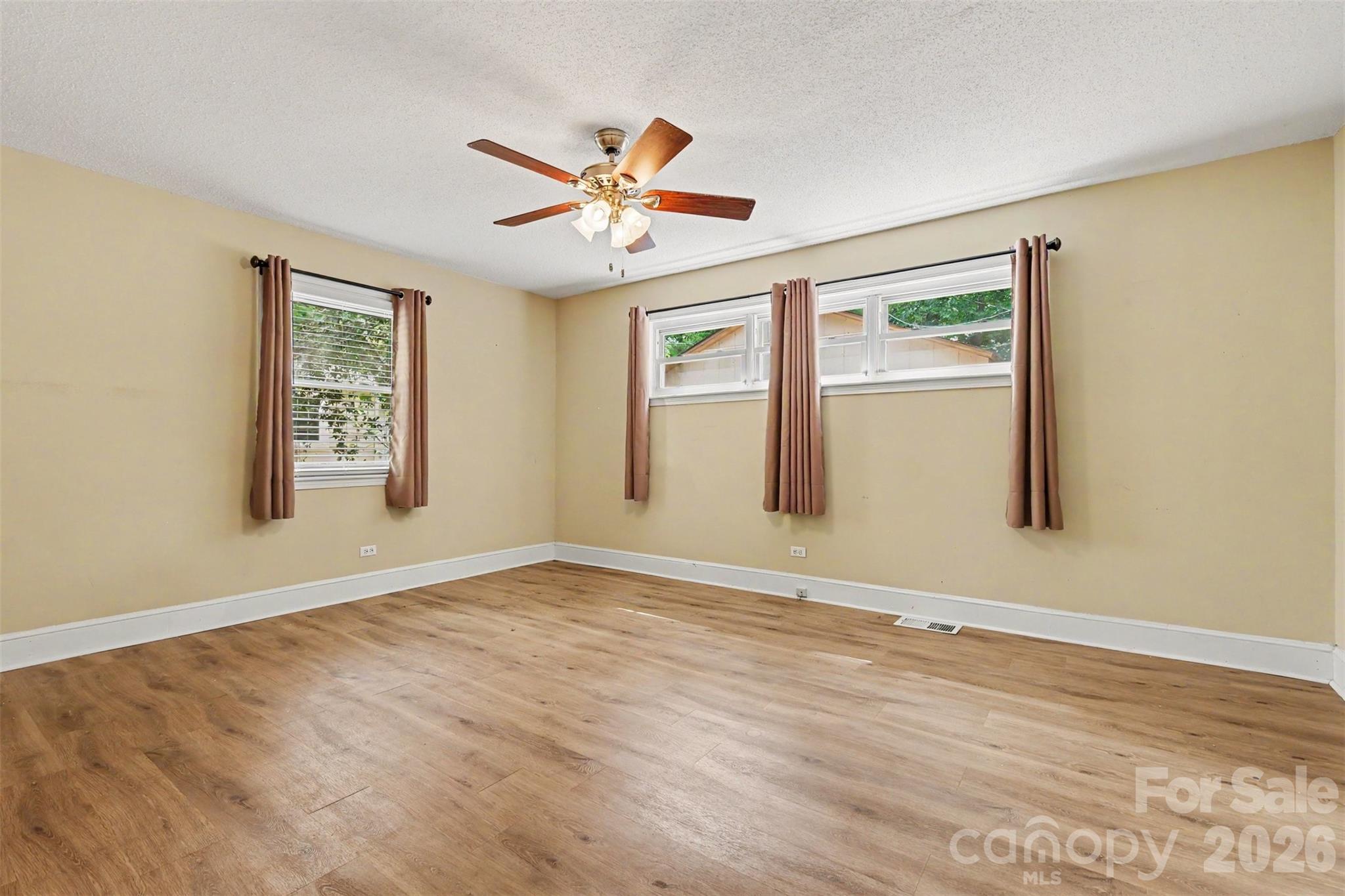 217 Oakwood Avenue — York