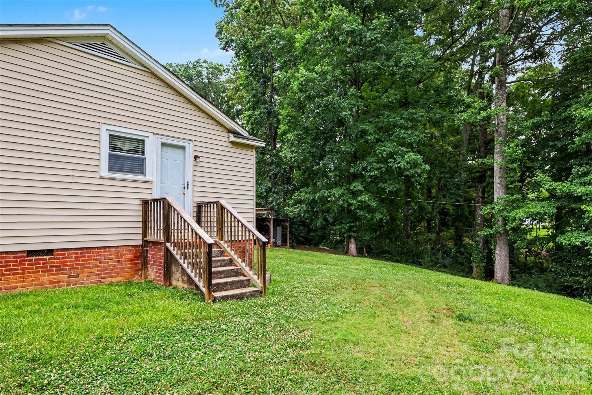 217 Oakwood Avenue — York