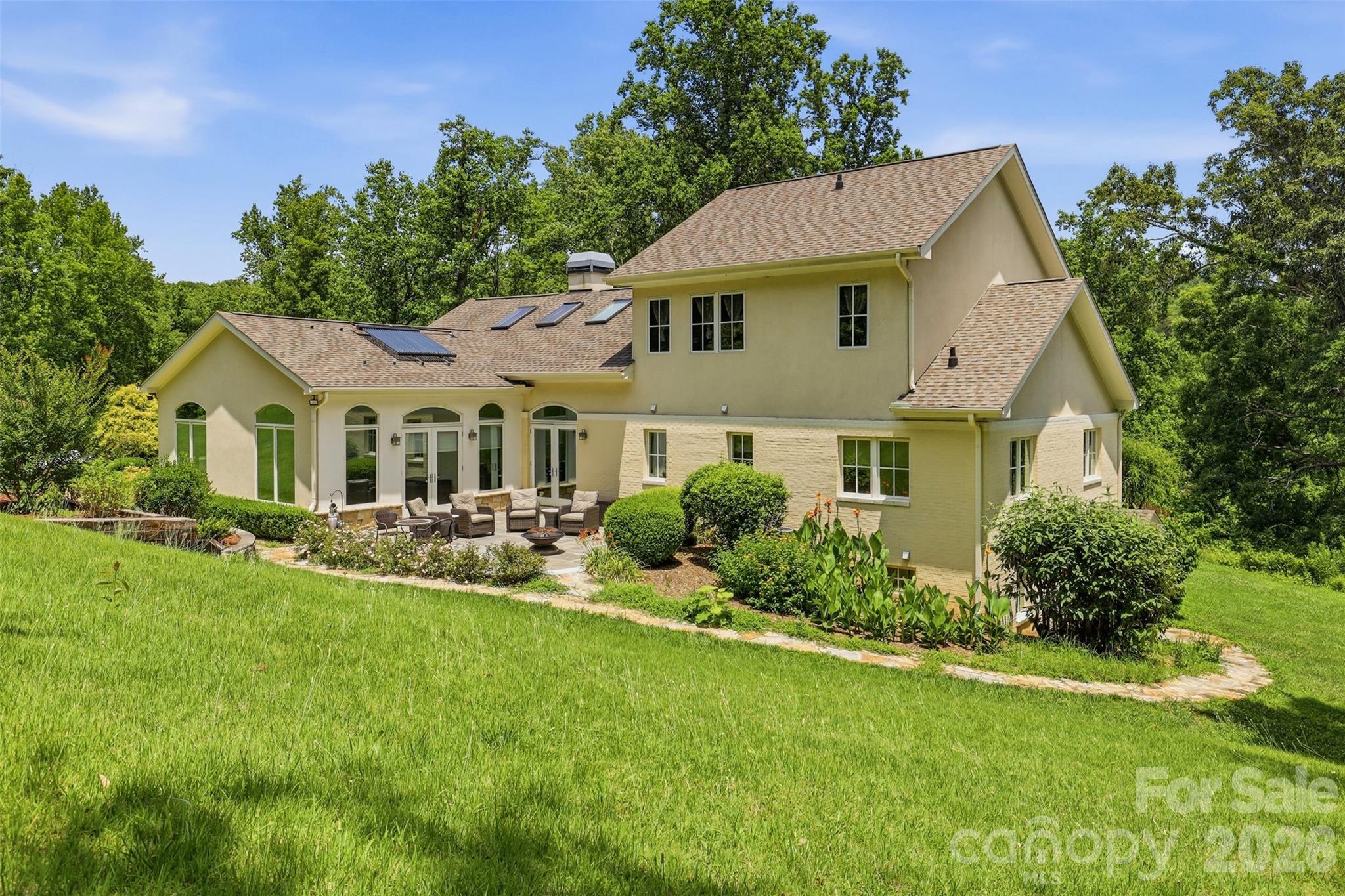 811 Butter Street — Landrum