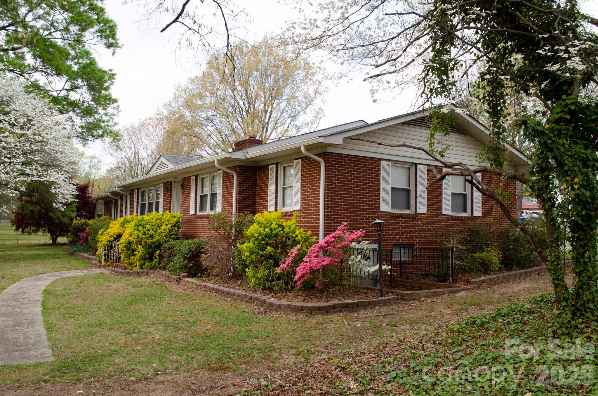 4646 Rainbow Drive — Kannapolis