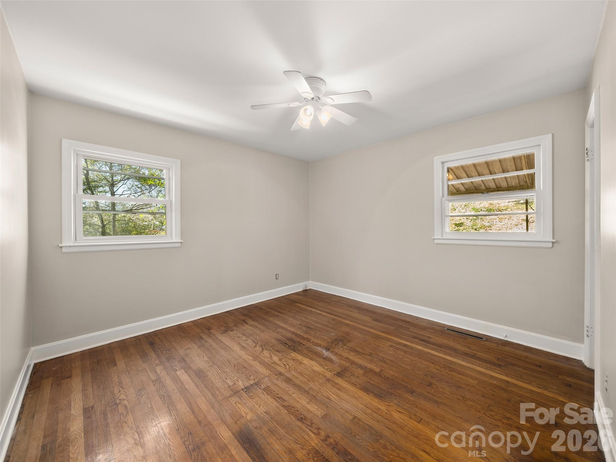 184 London Road — Asheville