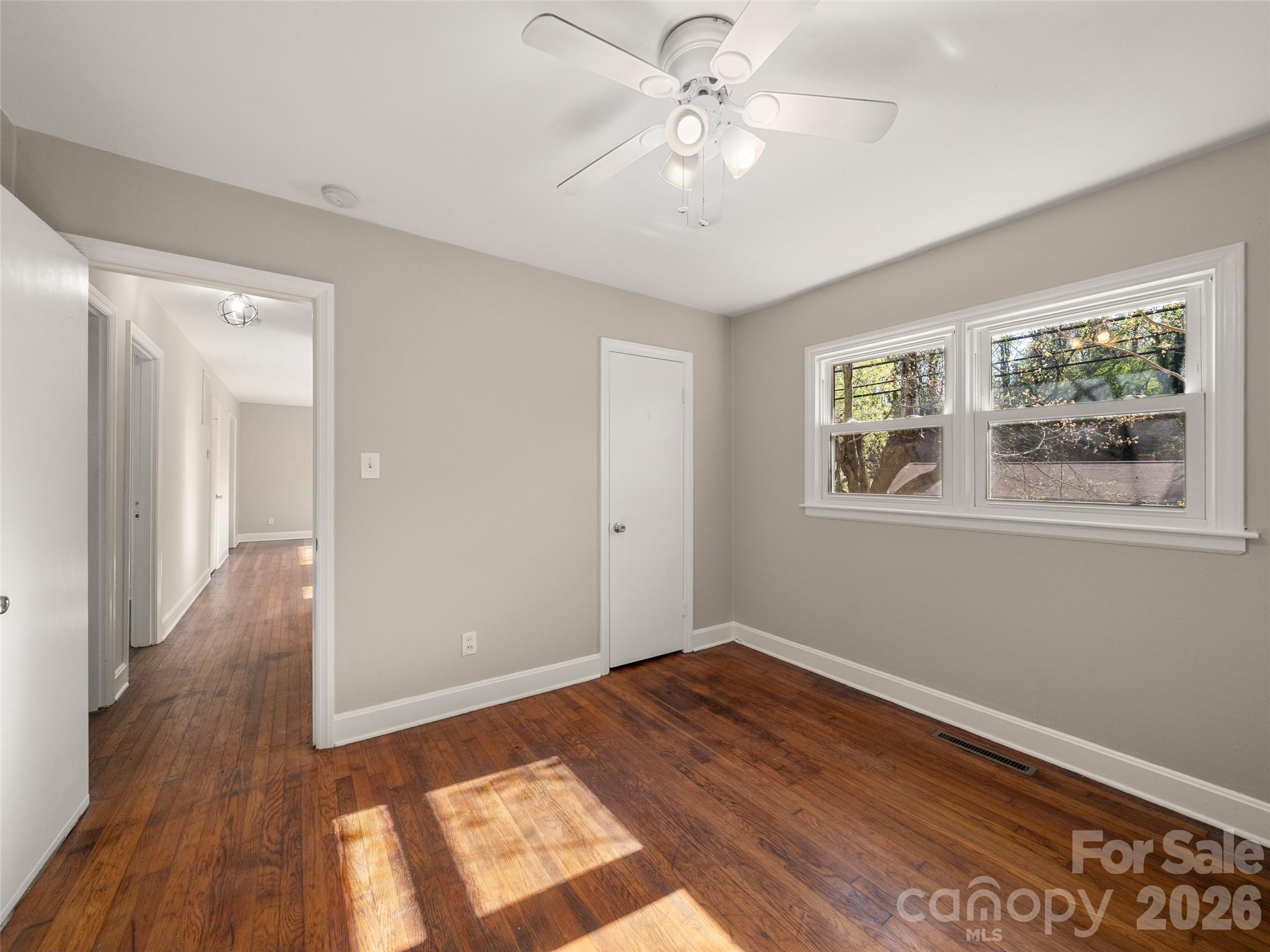 184 London Road — Asheville