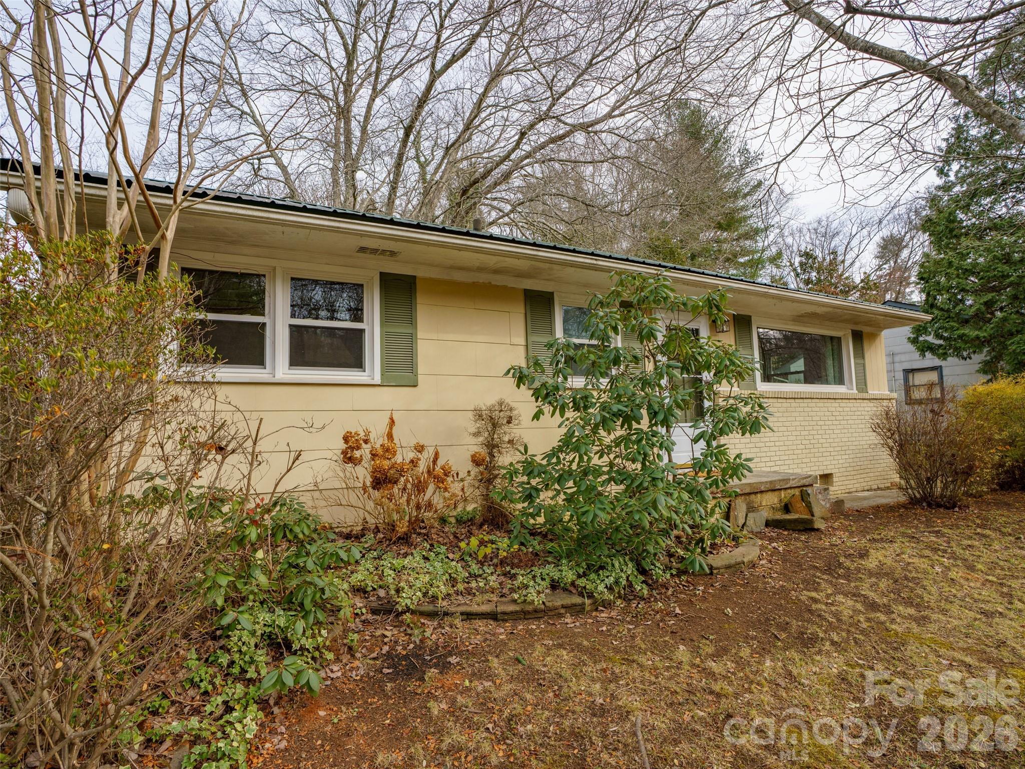 184 London Road — Asheville