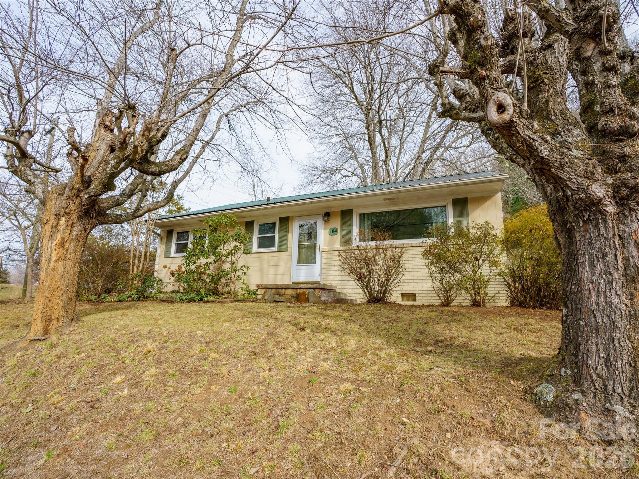 184 London Road — Asheville