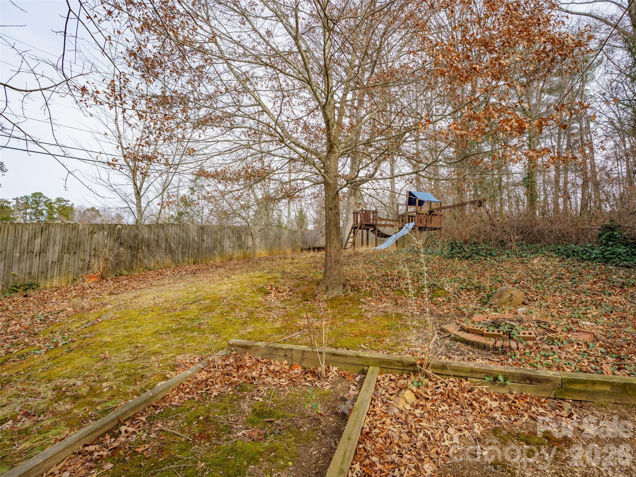 184 London Road — Asheville