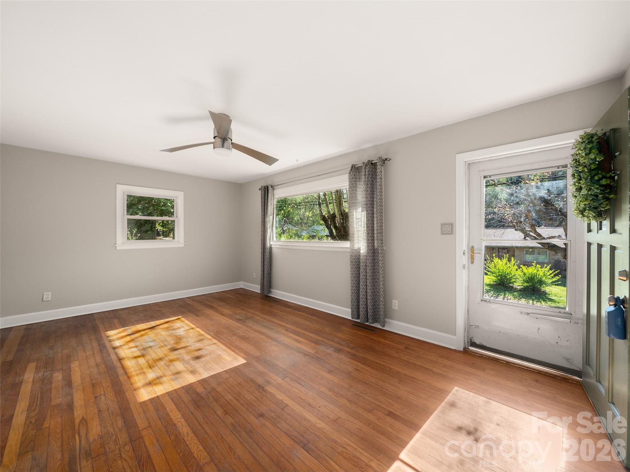 184 London Road — Asheville