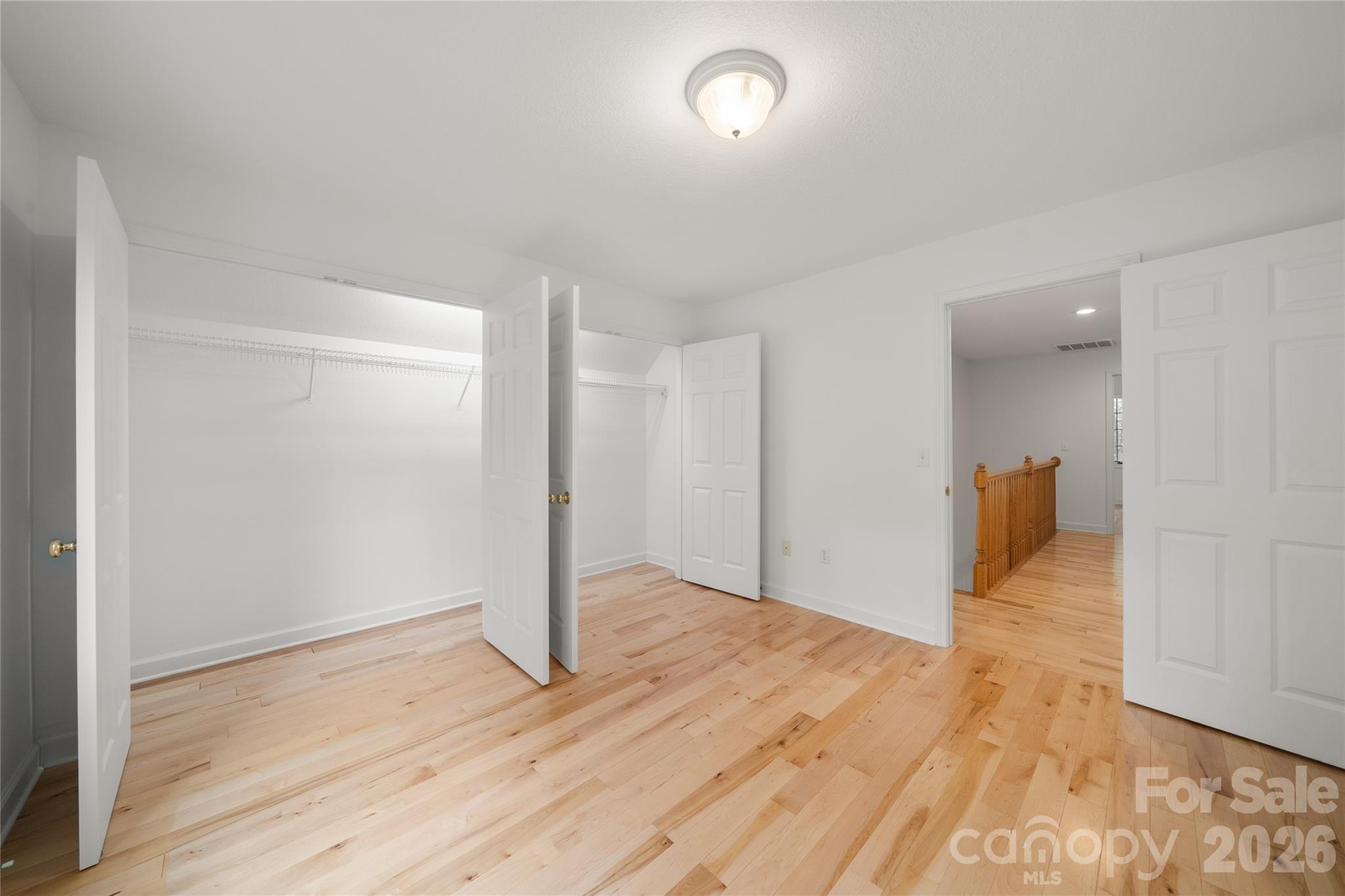 135 Buffalo Trail — Asheville