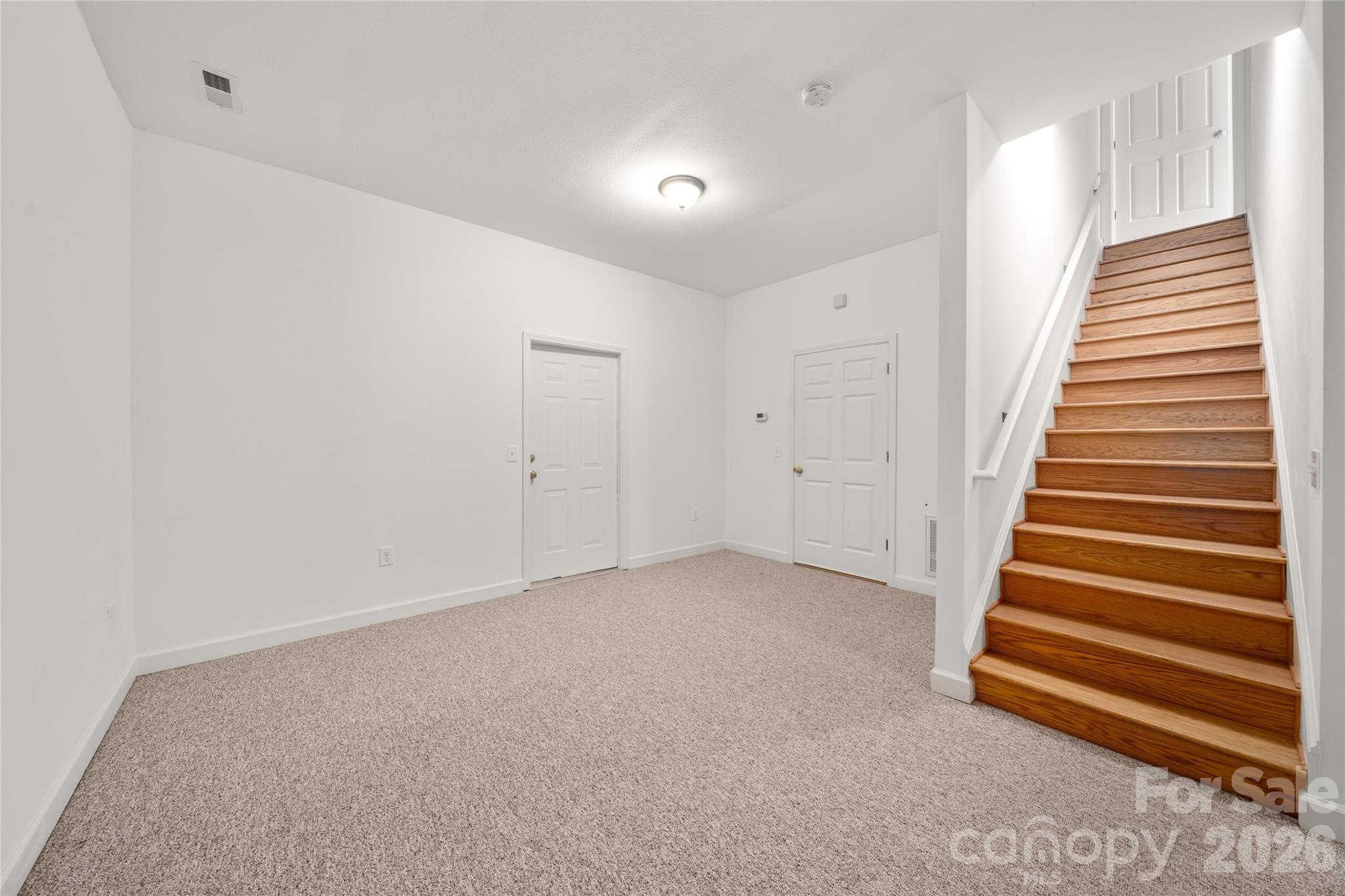 135 Buffalo Trail — Asheville