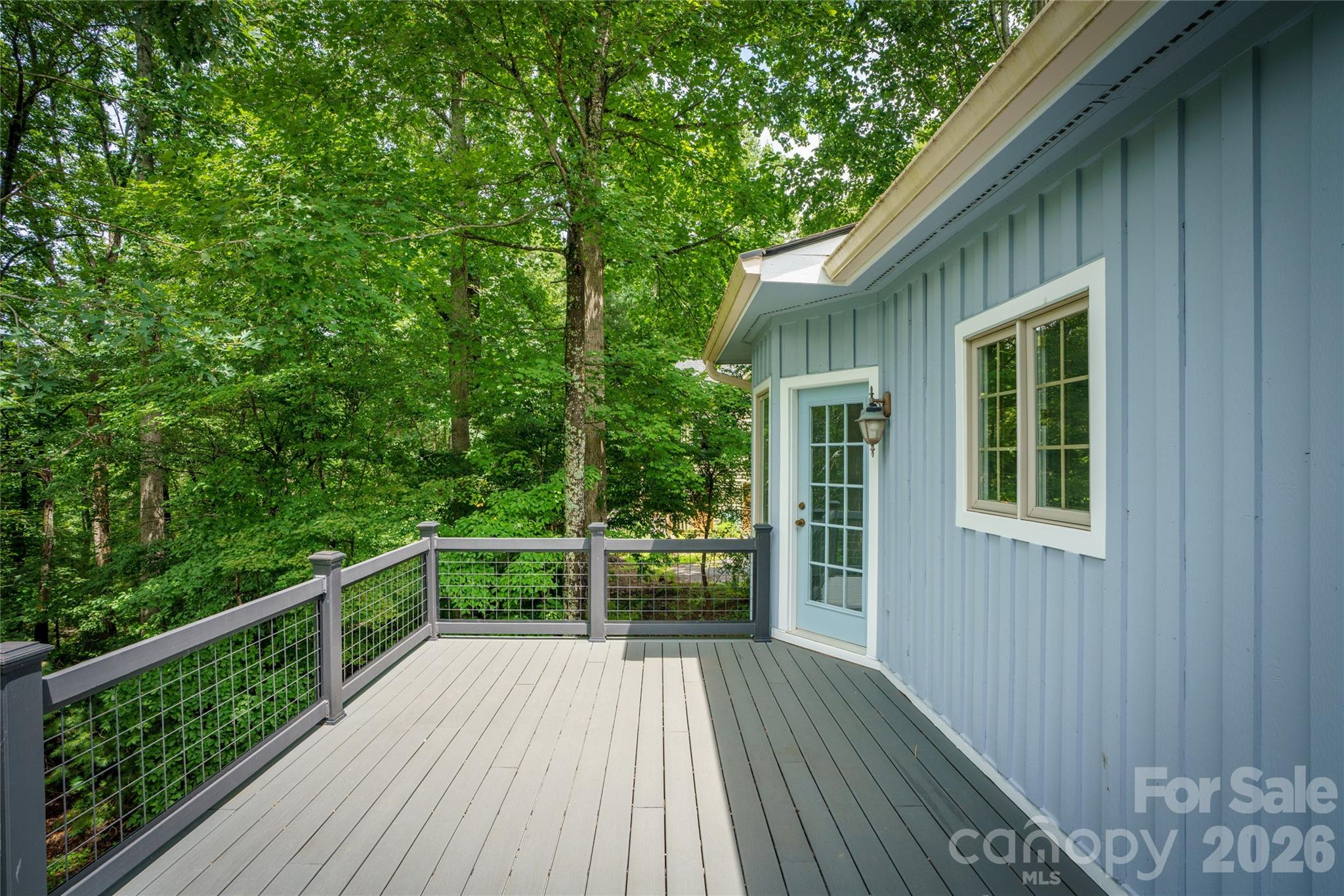 135 Buffalo Trail — Asheville