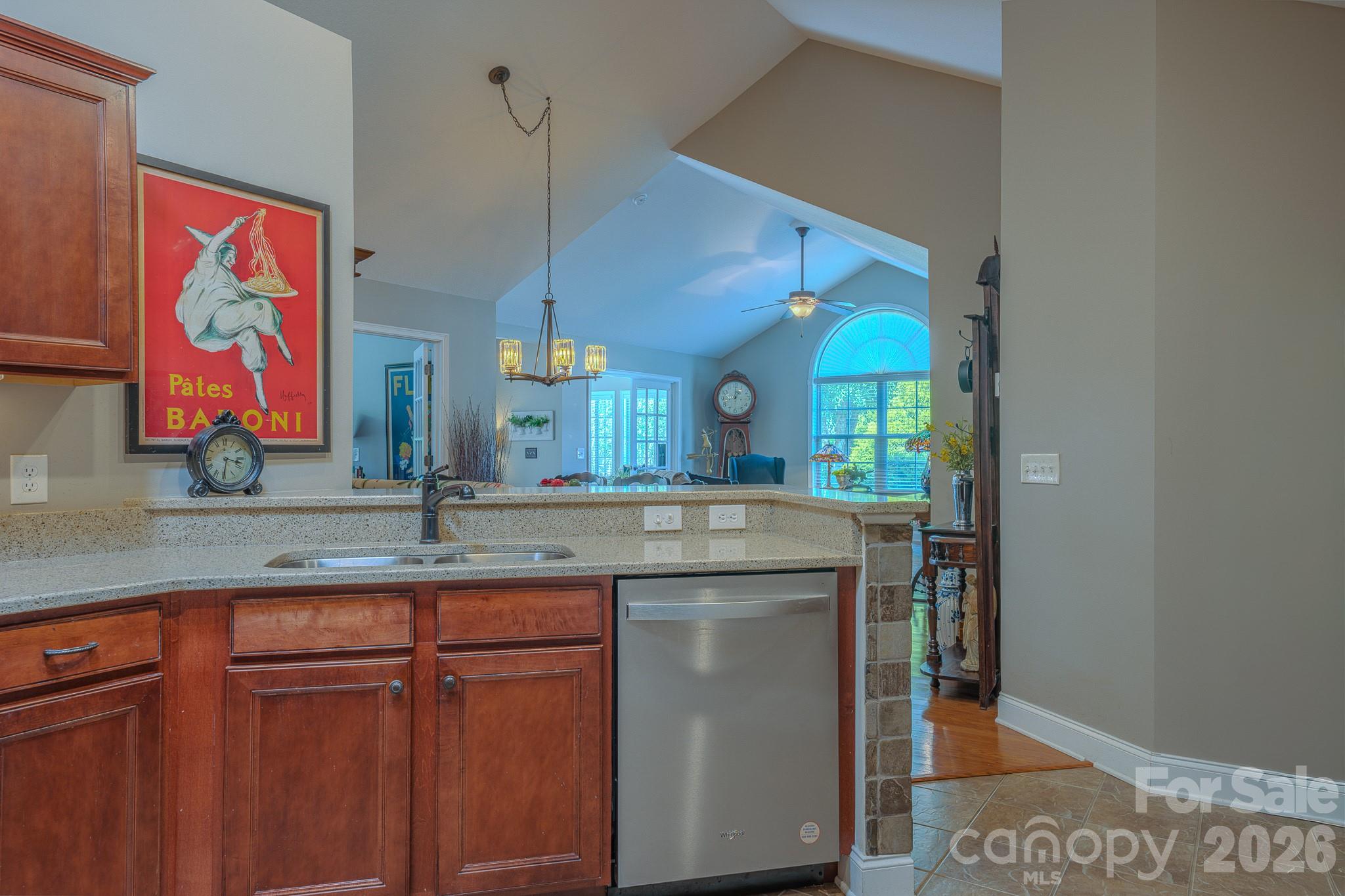 52 Mountain Meadow Circle — Weaverville