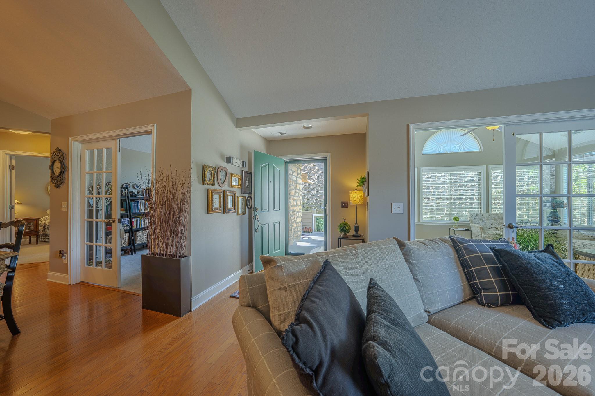 52 Mountain Meadow Circle — Weaverville