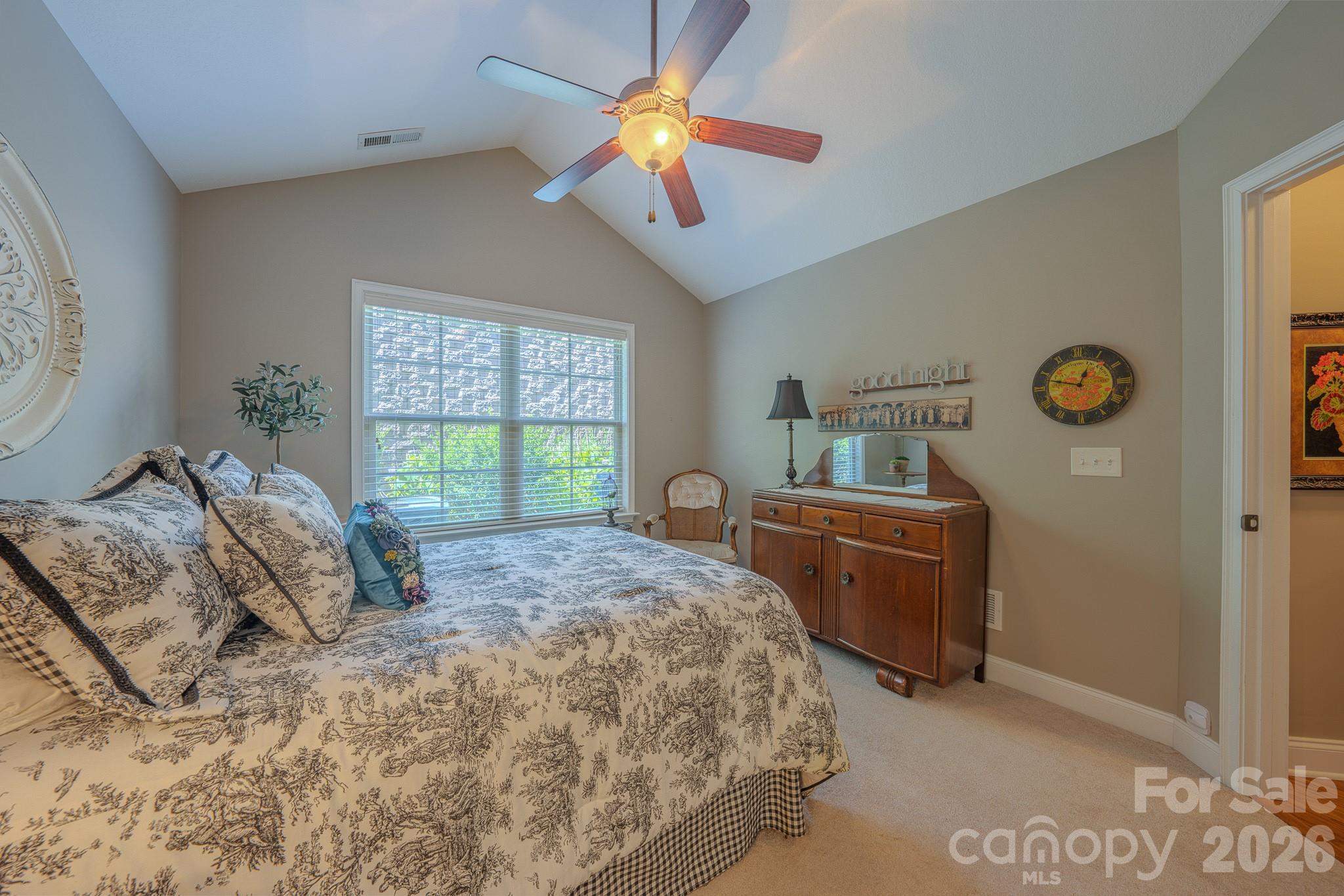 52 Mountain Meadow Circle — Weaverville