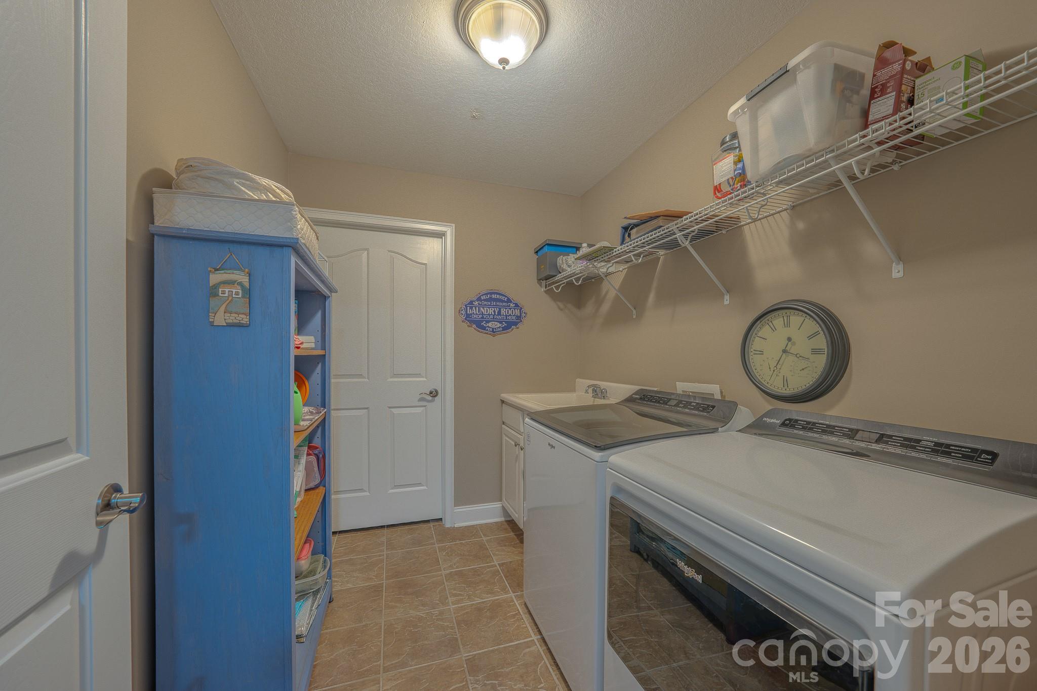 52 Mountain Meadow Circle — Weaverville