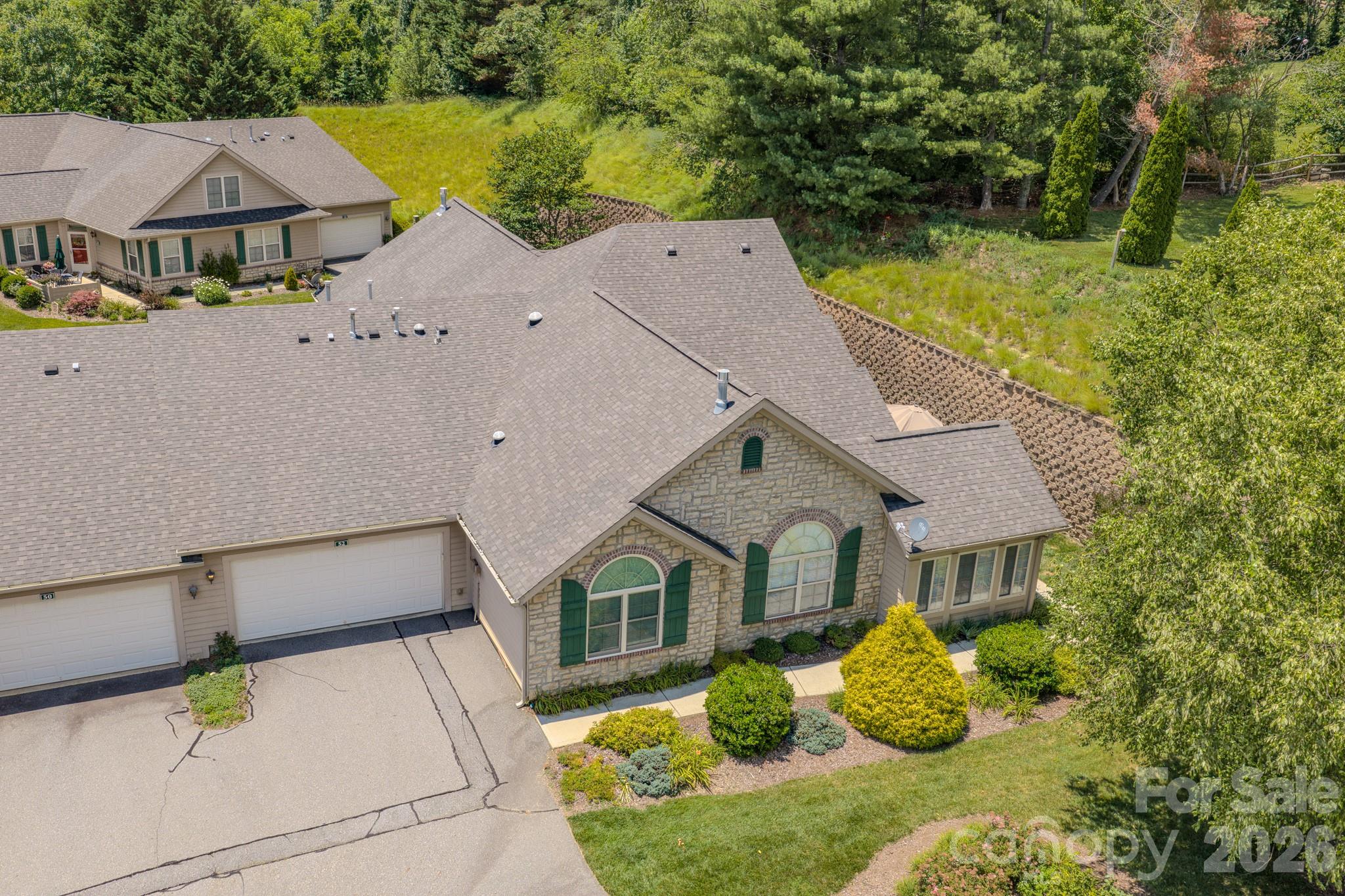 52 Mountain Meadow Circle — Weaverville