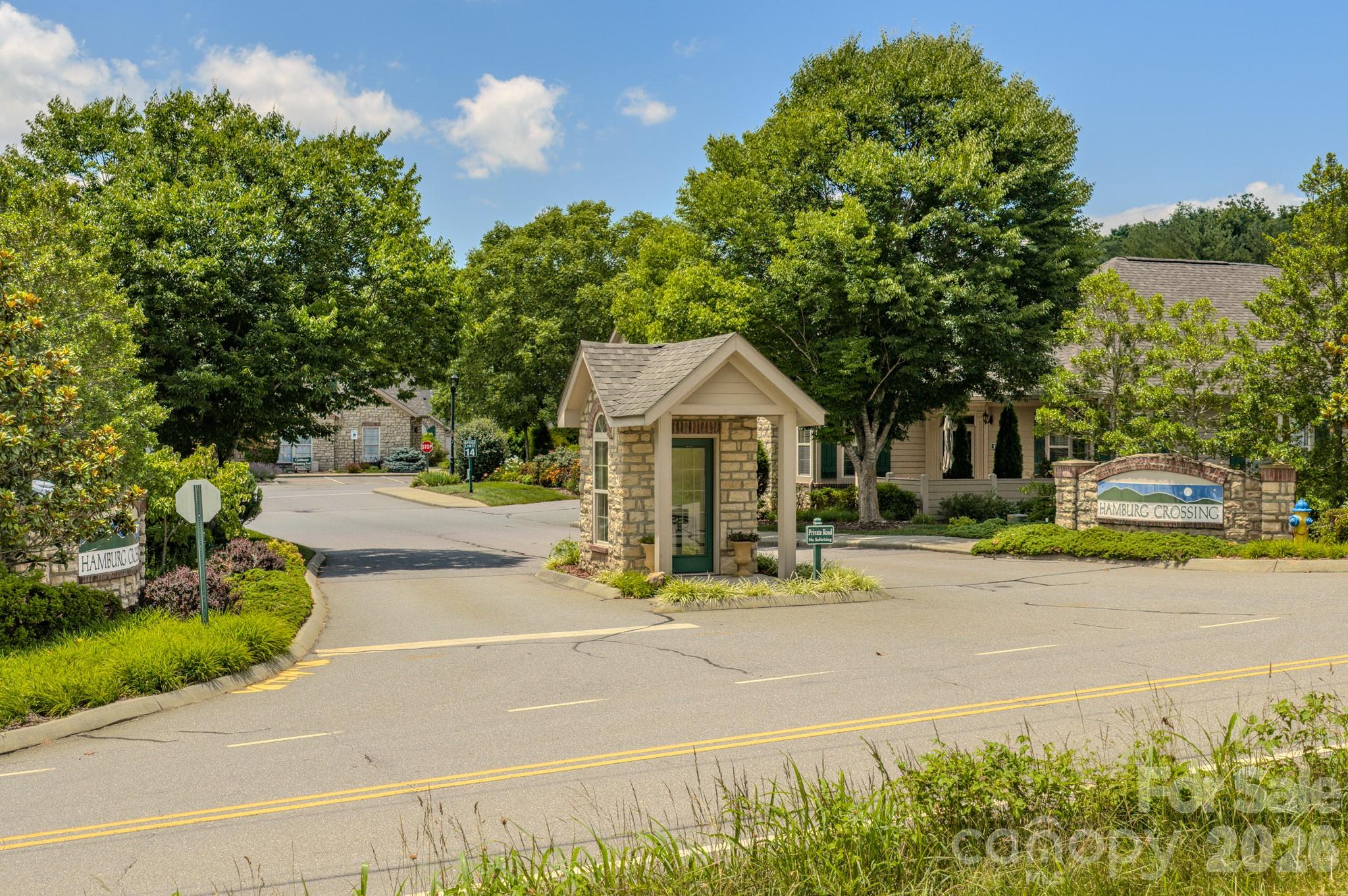 52 Mountain Meadow Circle — Weaverville