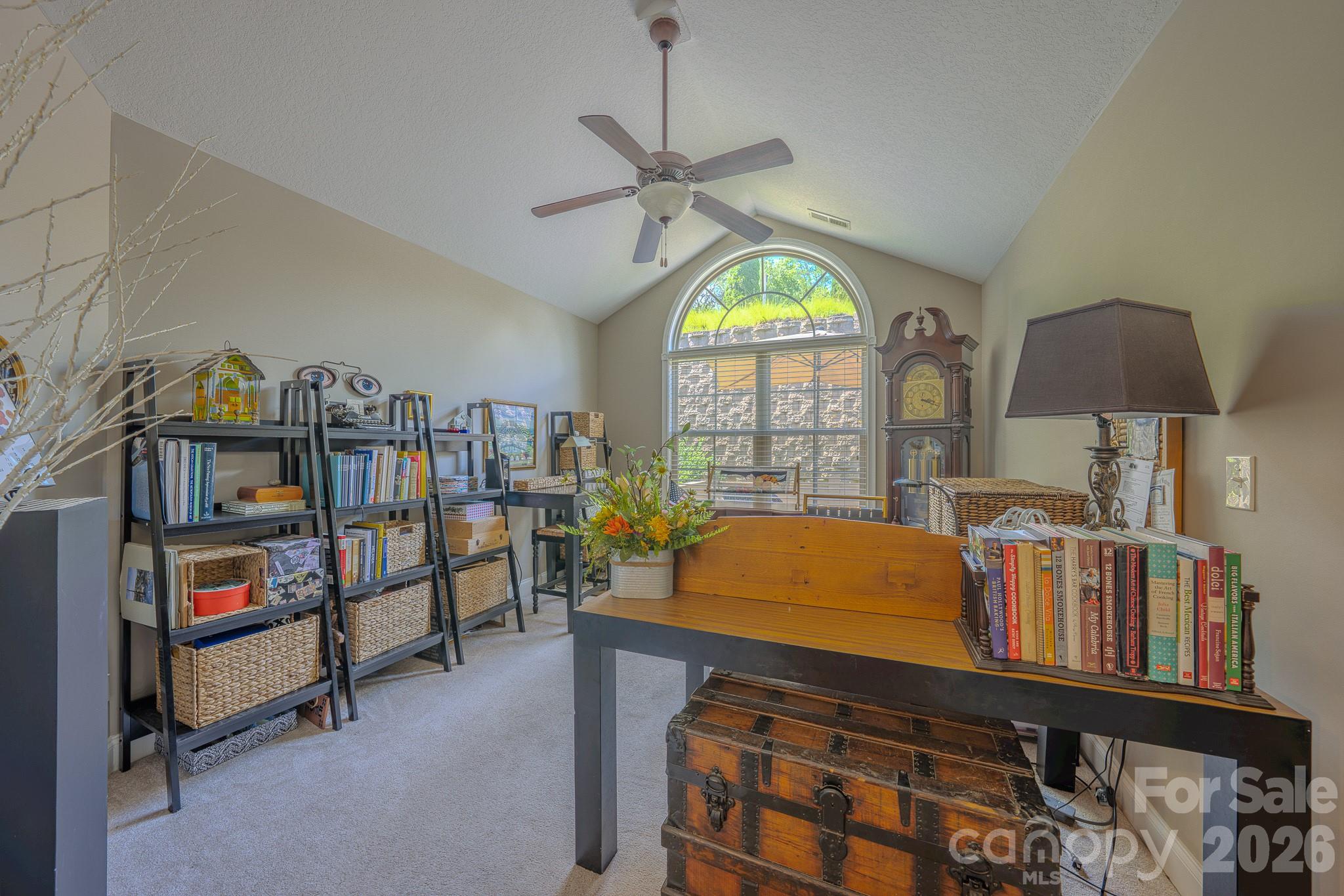 52 Mountain Meadow Circle — Weaverville