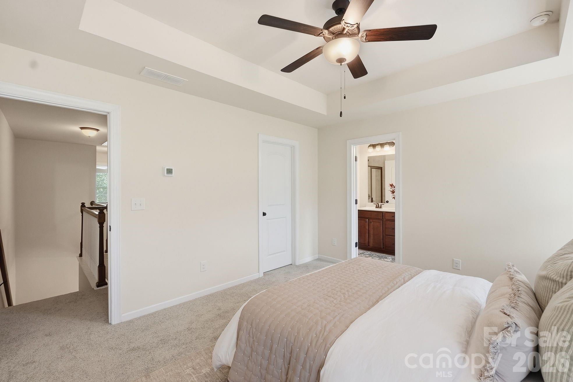 9411 Glenburn Lane — Charlotte