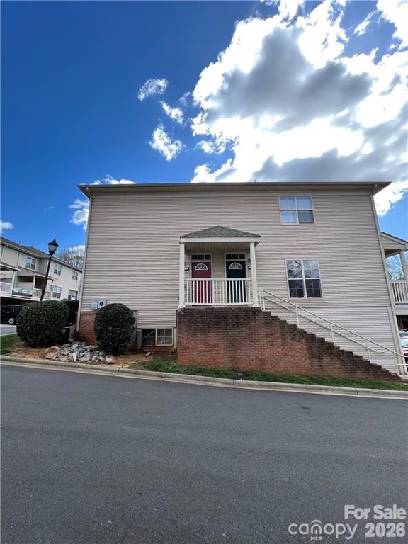 6509 Quarterbridge Lane — Charlotte
