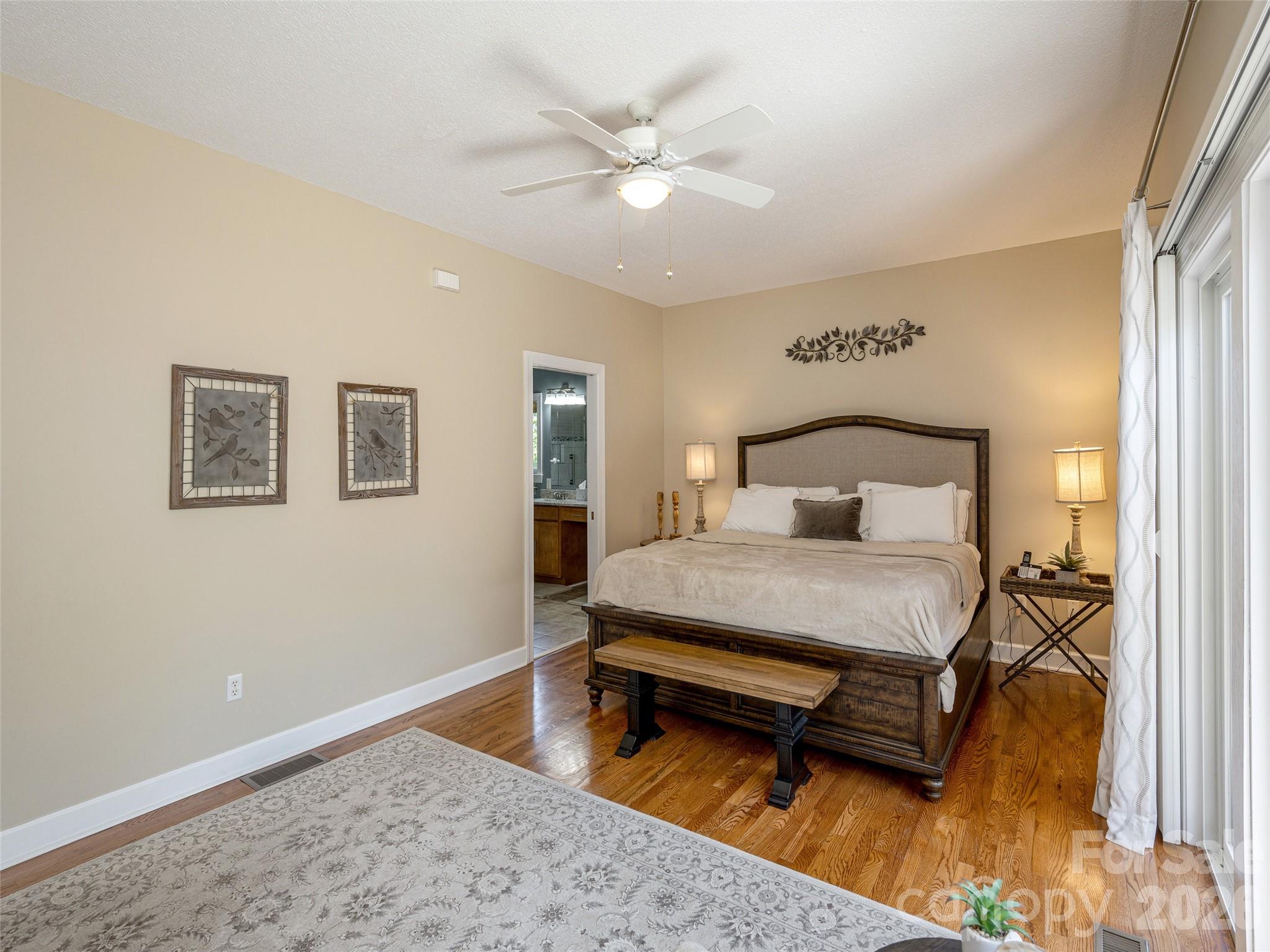 171 Ashefield Court — Hendersonville