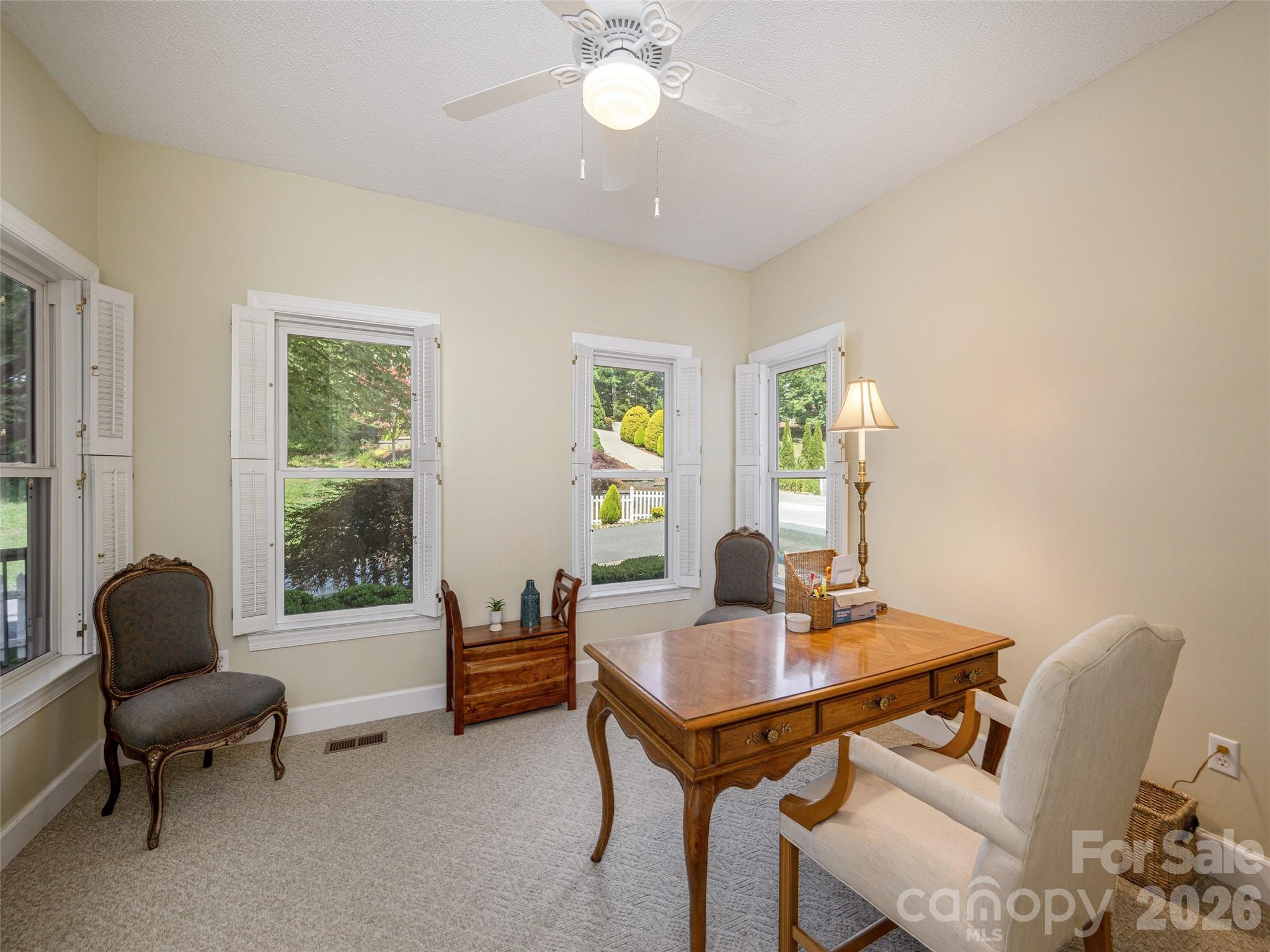 171 Ashefield Court — Hendersonville