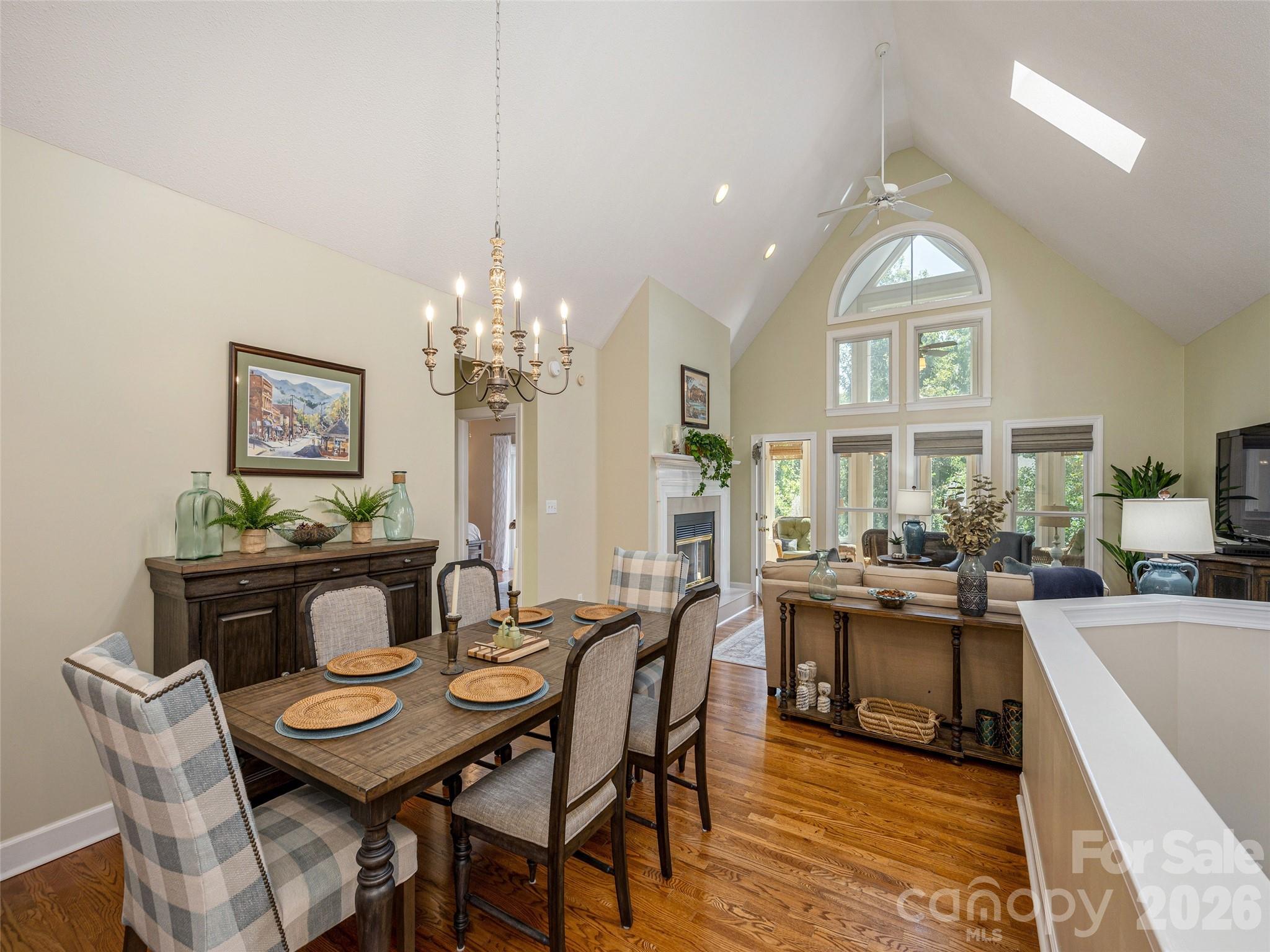 171 Ashefield Court — Hendersonville