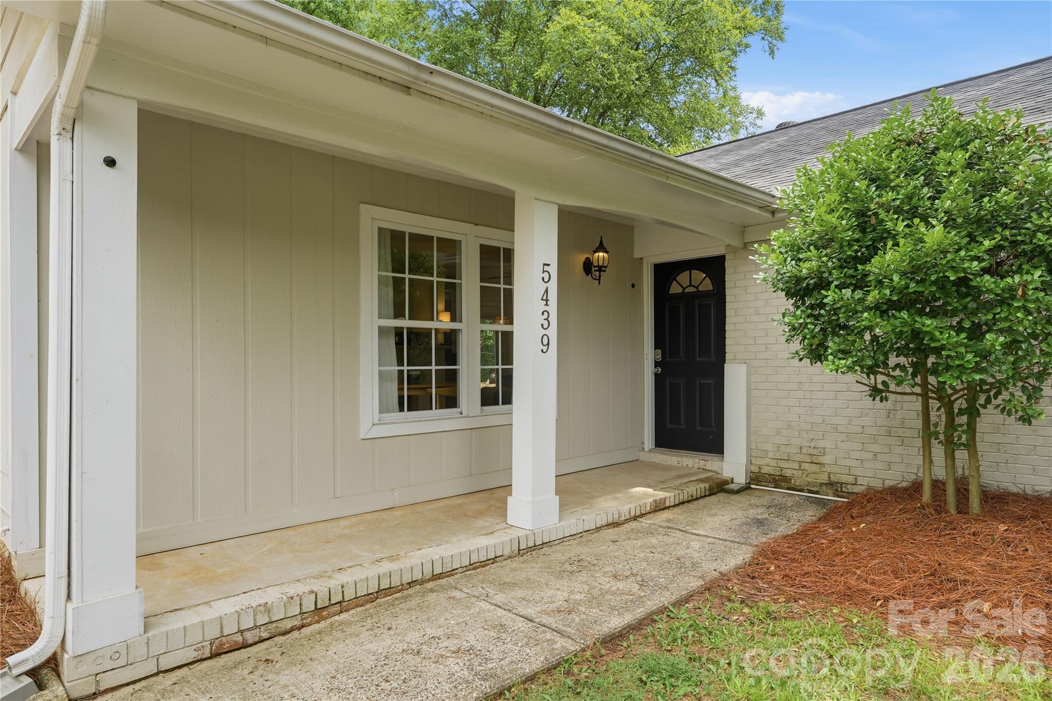 5439 Autumn End Circle — Charlotte