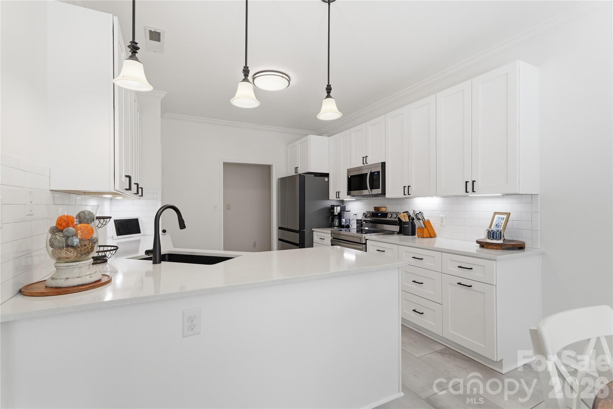 3805 Glen Haven Drive SW — Concord