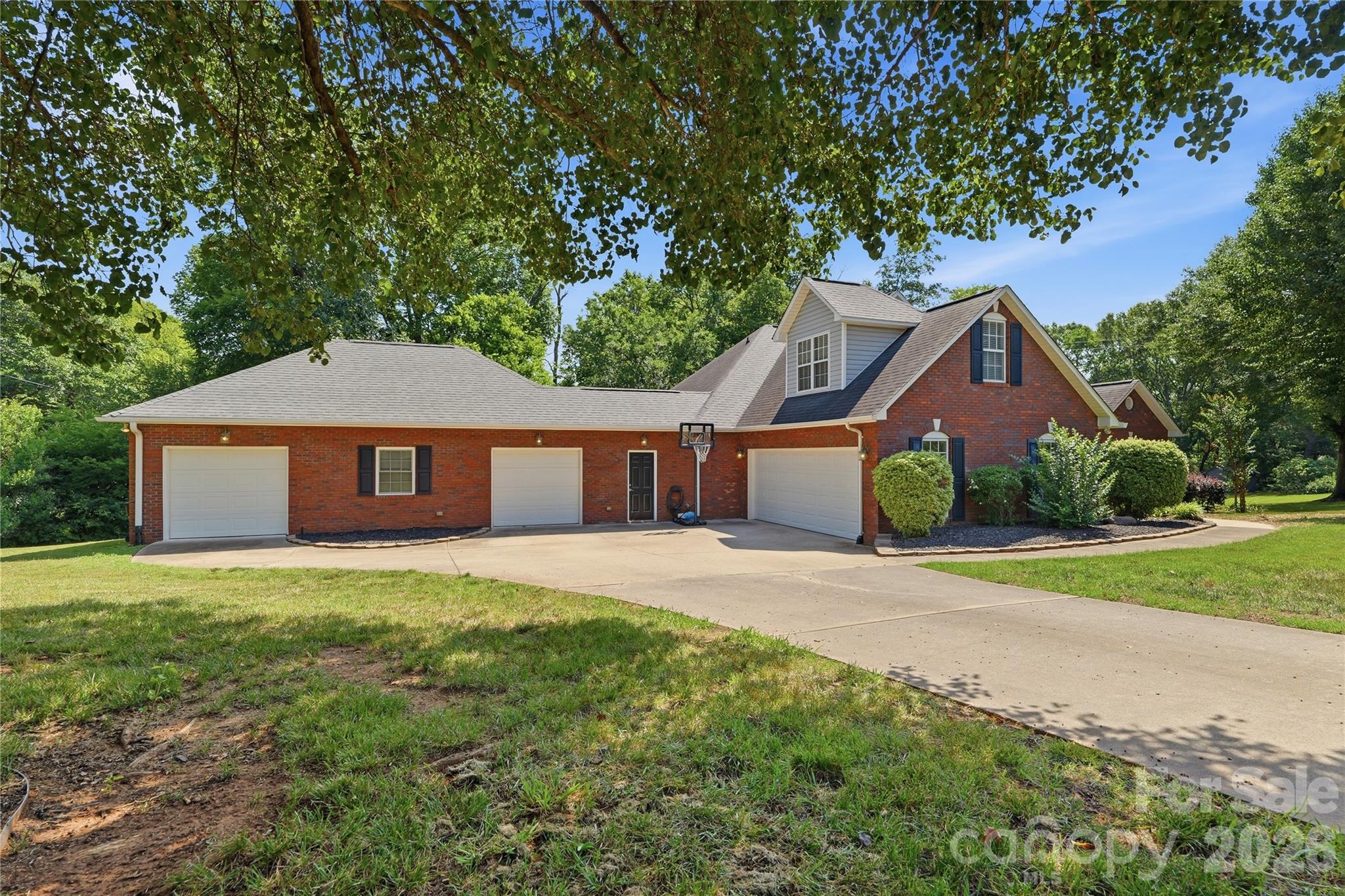 3805 Glen Haven Drive SW — Concord