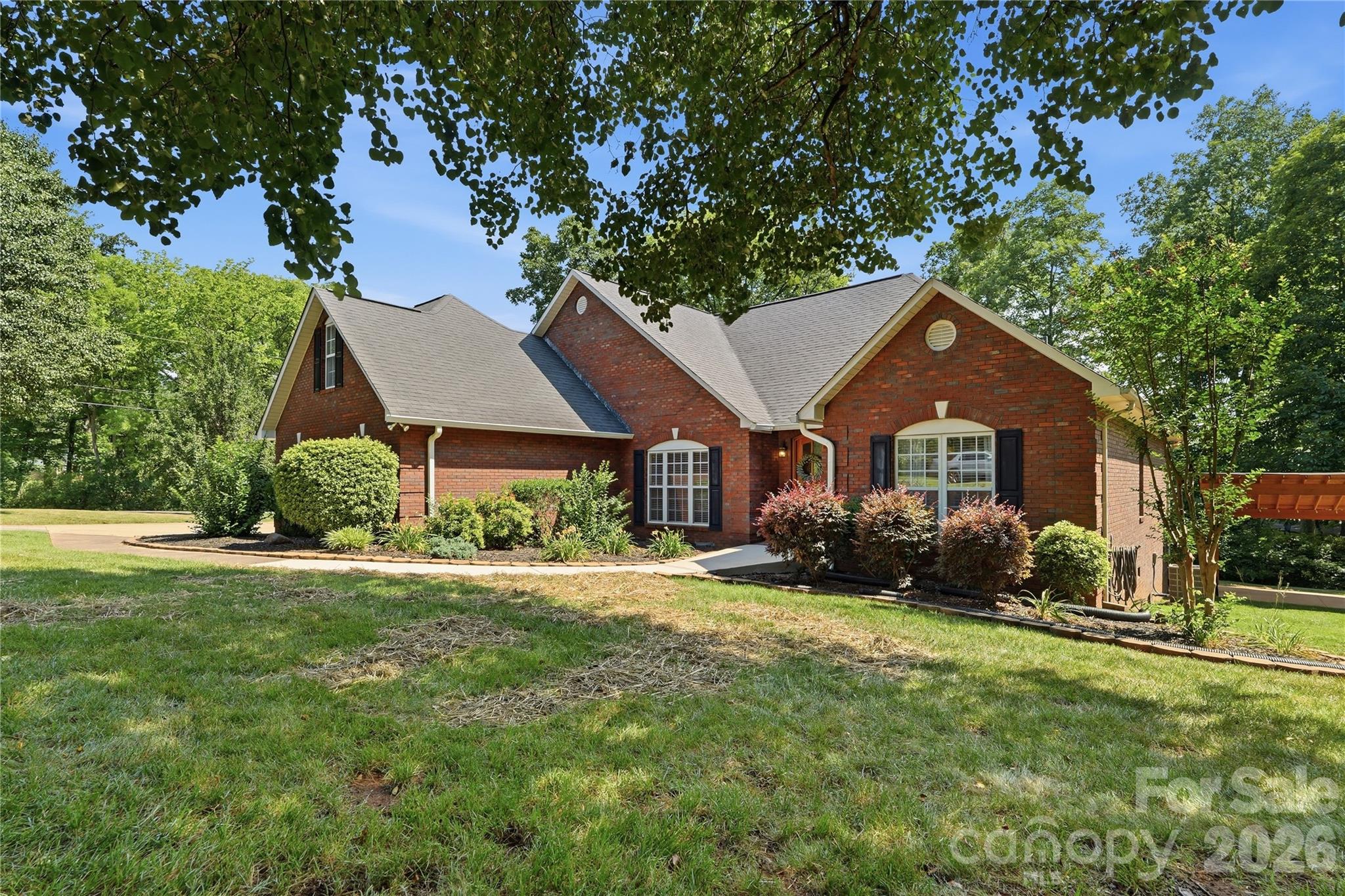 3805 Glen Haven Drive SW — Concord