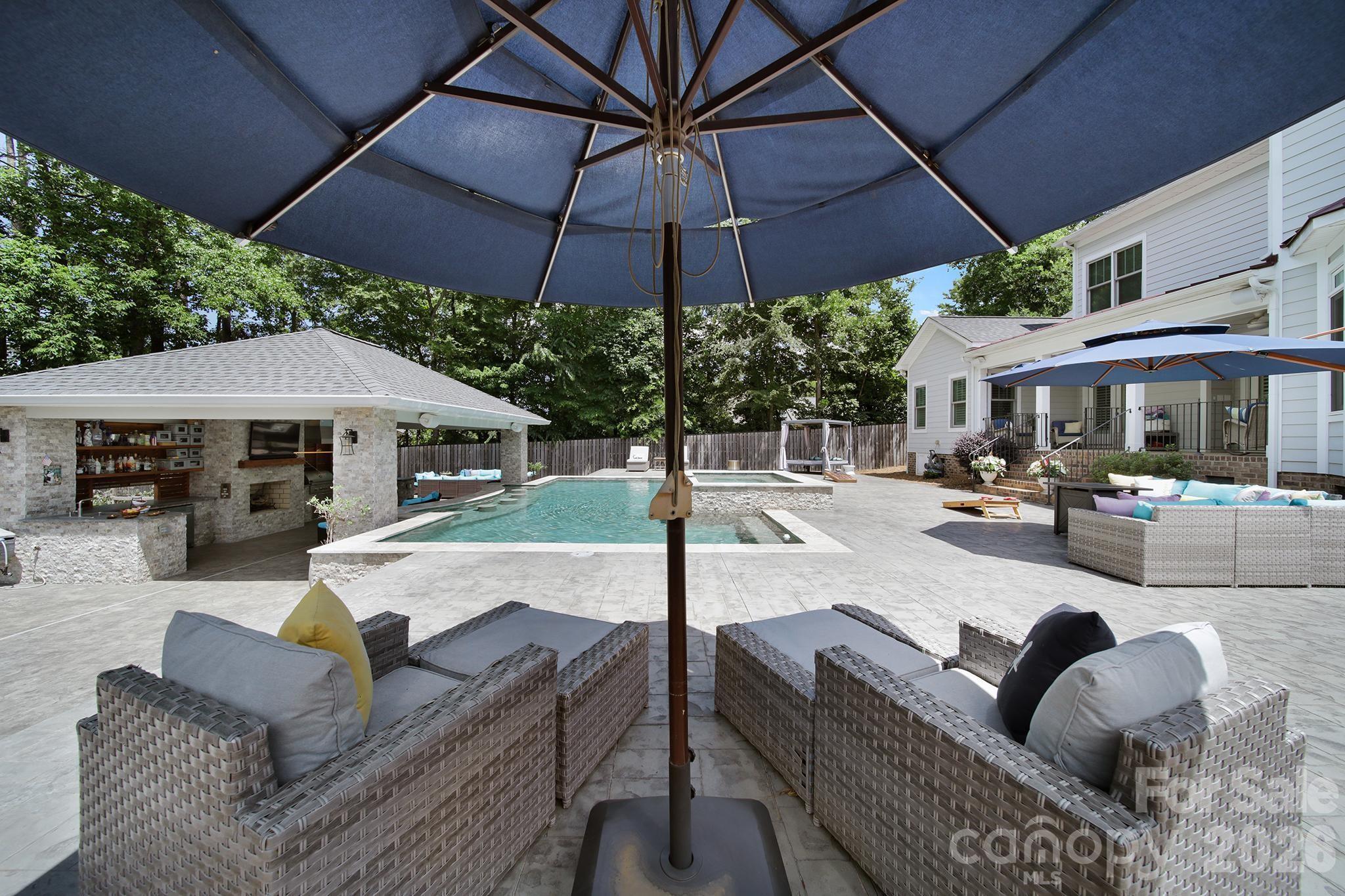 6218 Cory Bret Lane — Charlotte