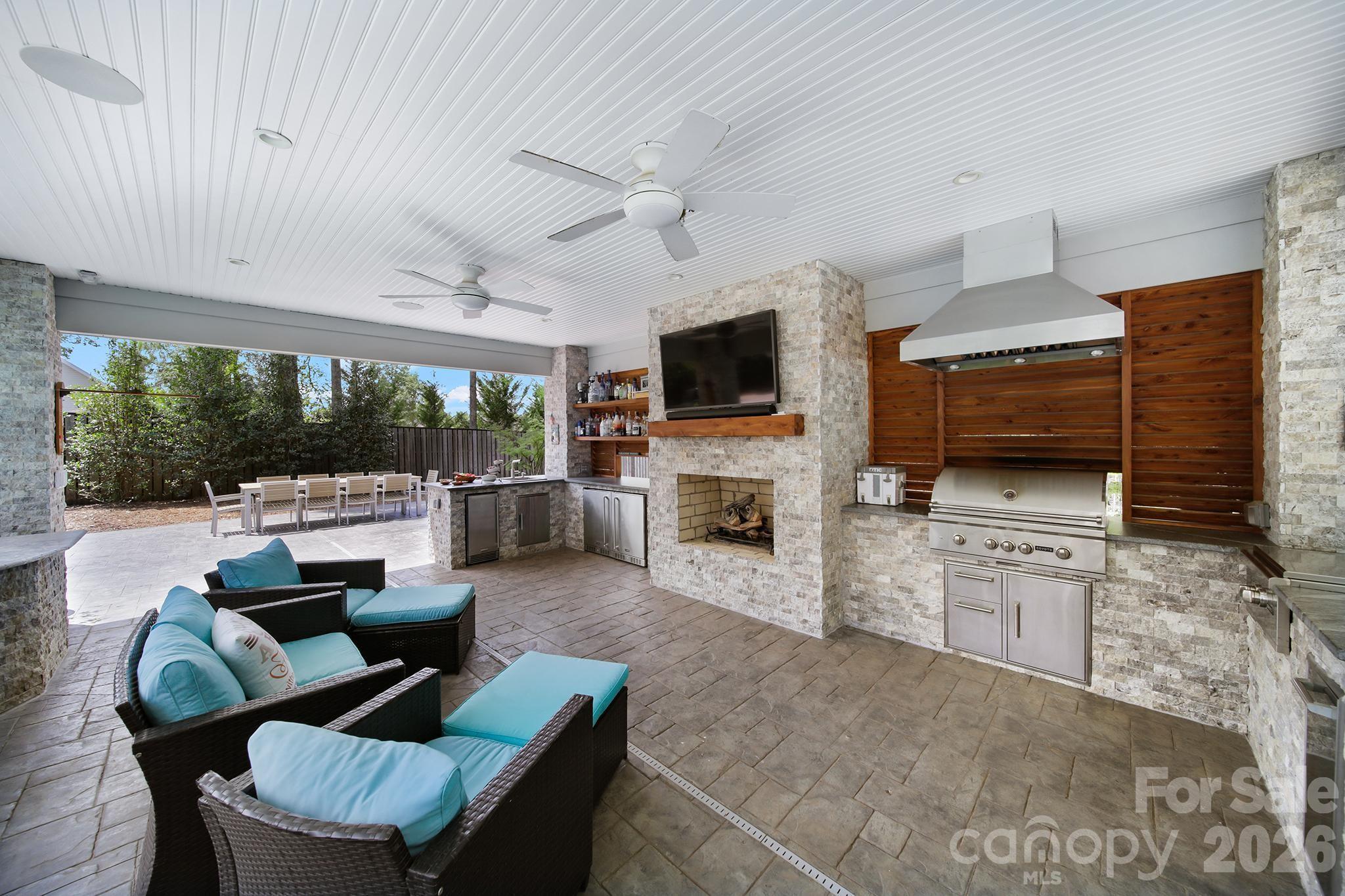 6218 Cory Bret Lane — Charlotte