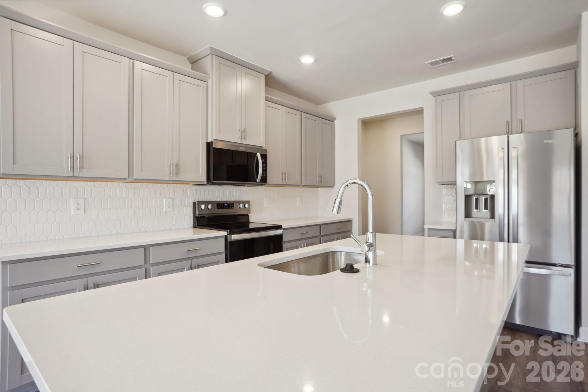638 Darya Drive — York