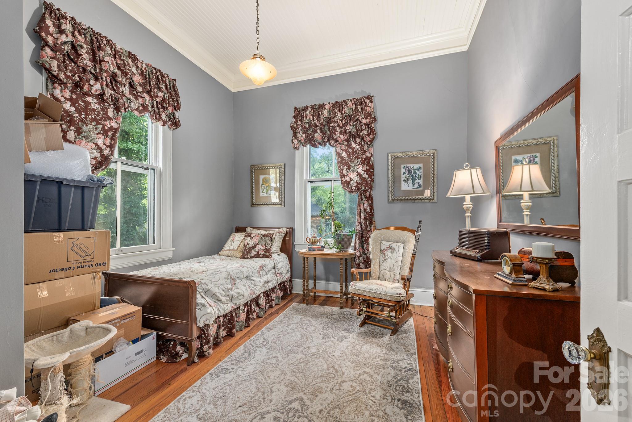 306 E Houston Street — Monroe