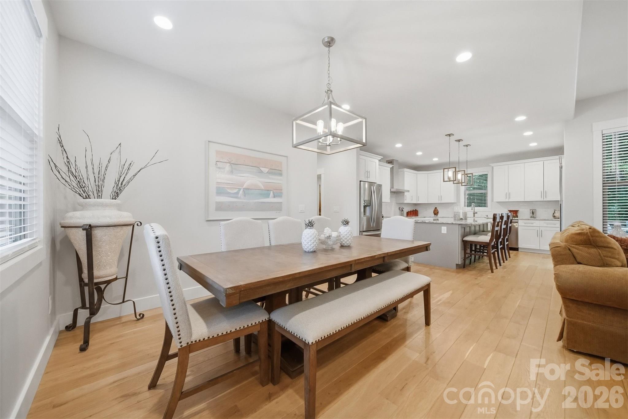 2630 36th Avenue NE — Hickory