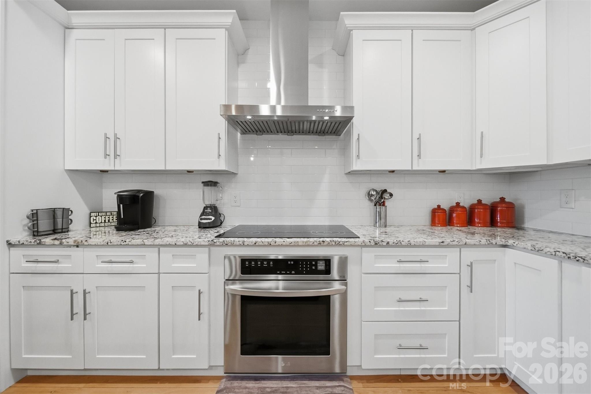 2630 36th Avenue NE — Hickory