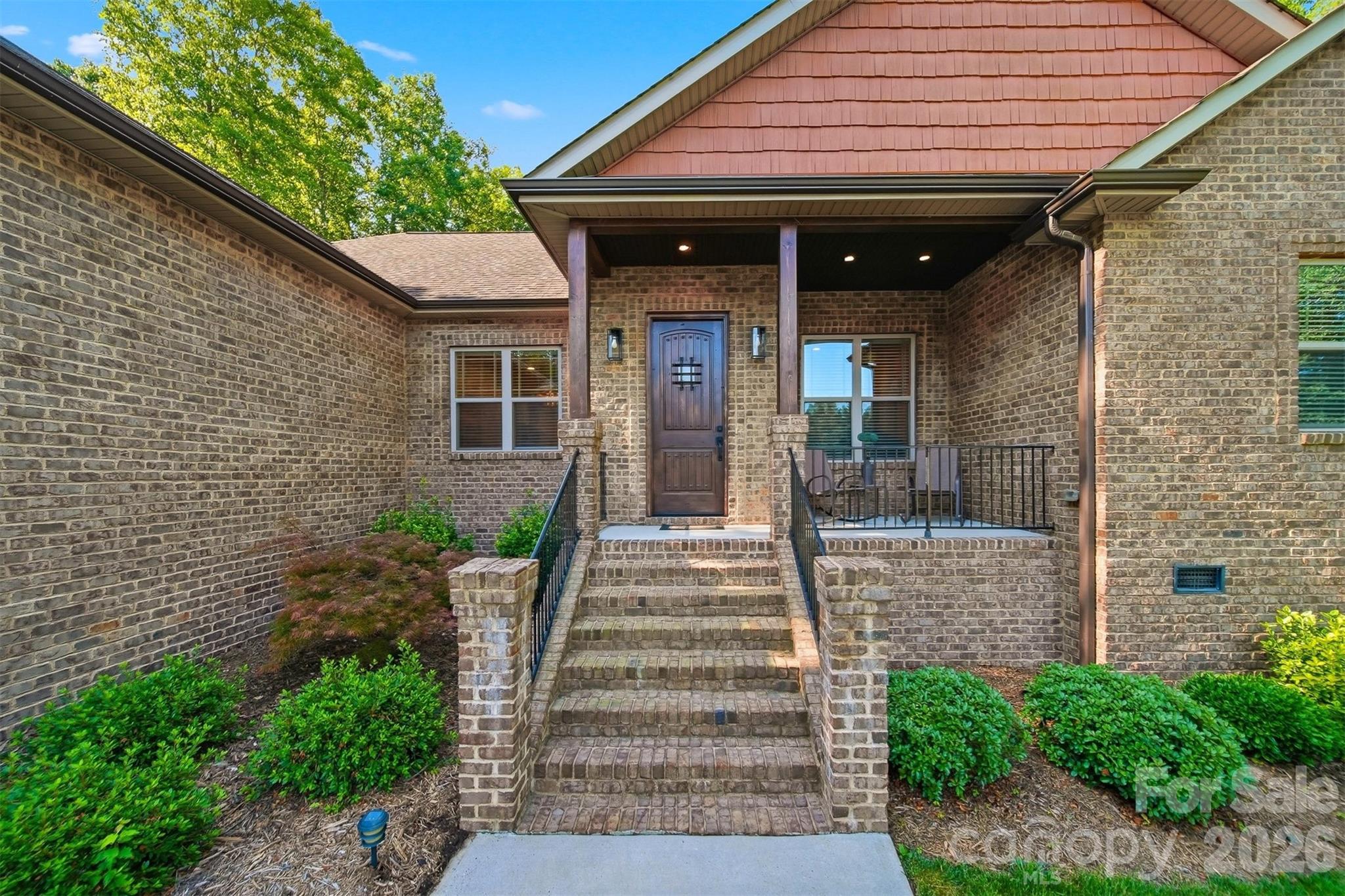 2630 36th Avenue NE — Hickory