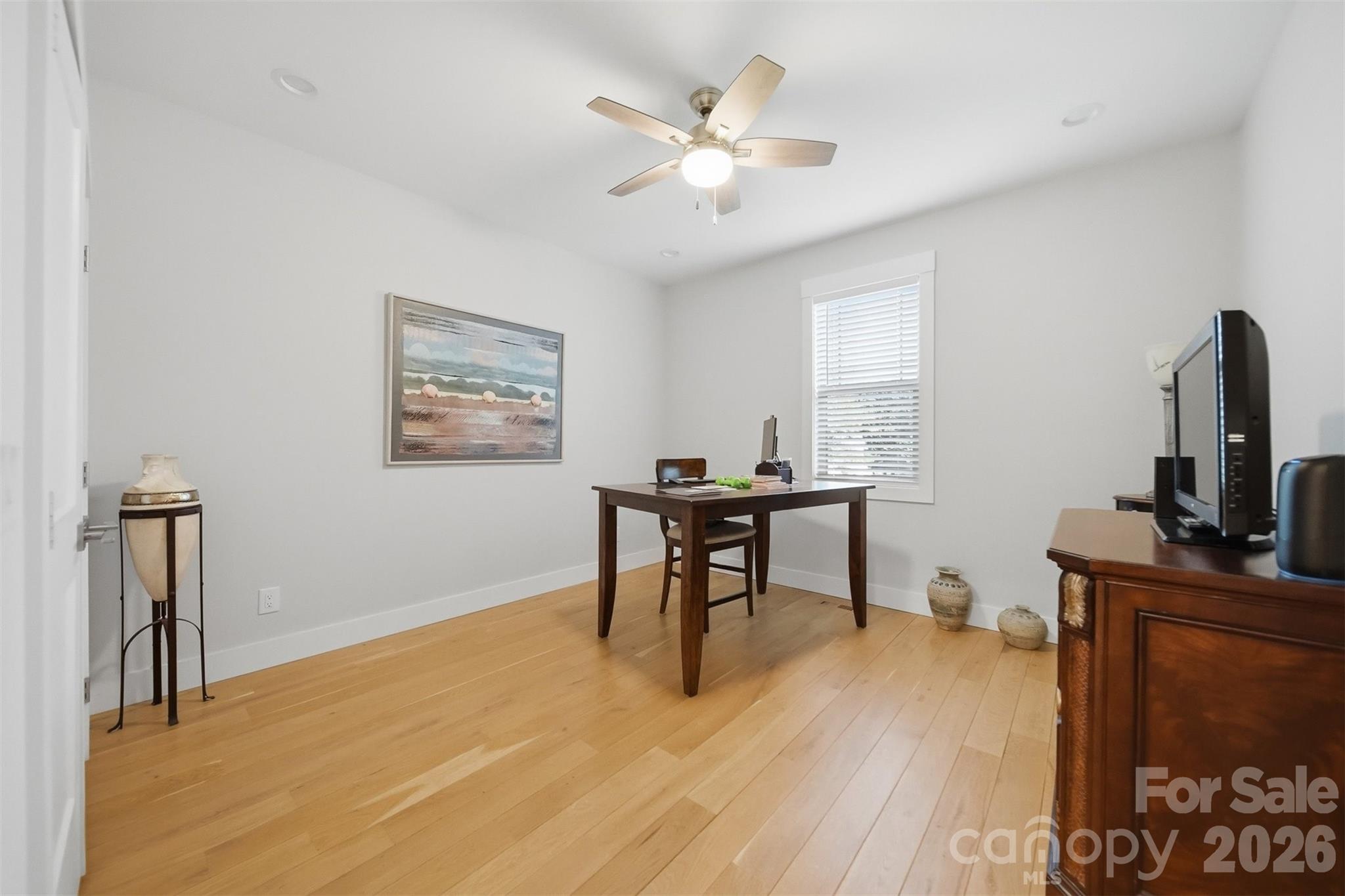 2630 36th Avenue NE — Hickory
