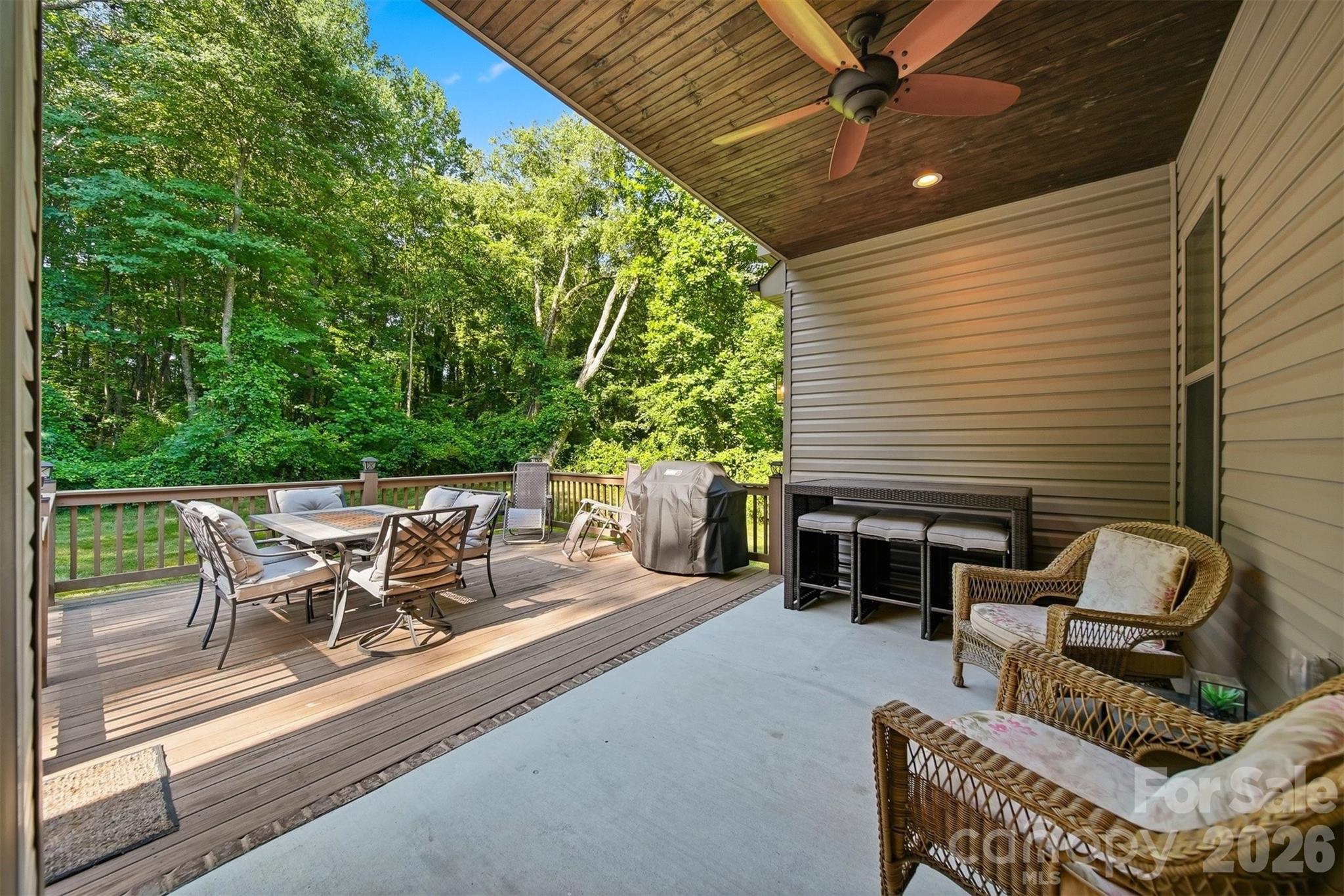 2630 36th Avenue NE — Hickory
