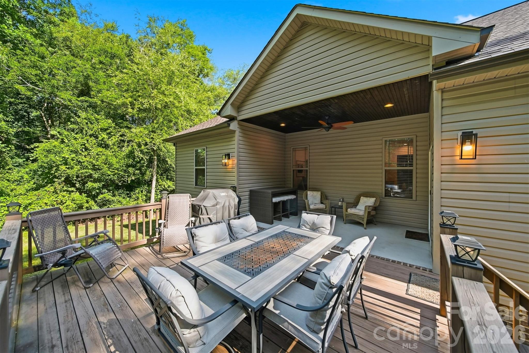 2630 36th Avenue NE — Hickory