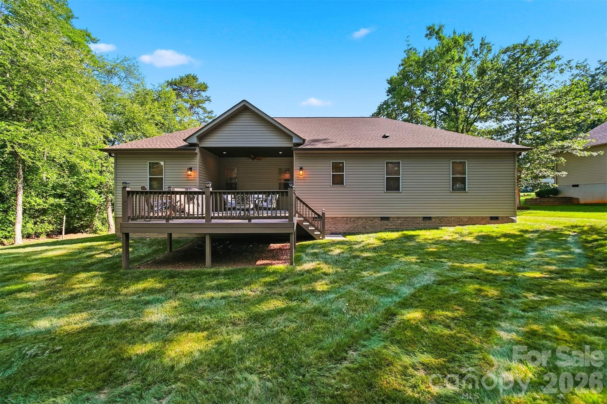 2630 36th Avenue NE — Hickory