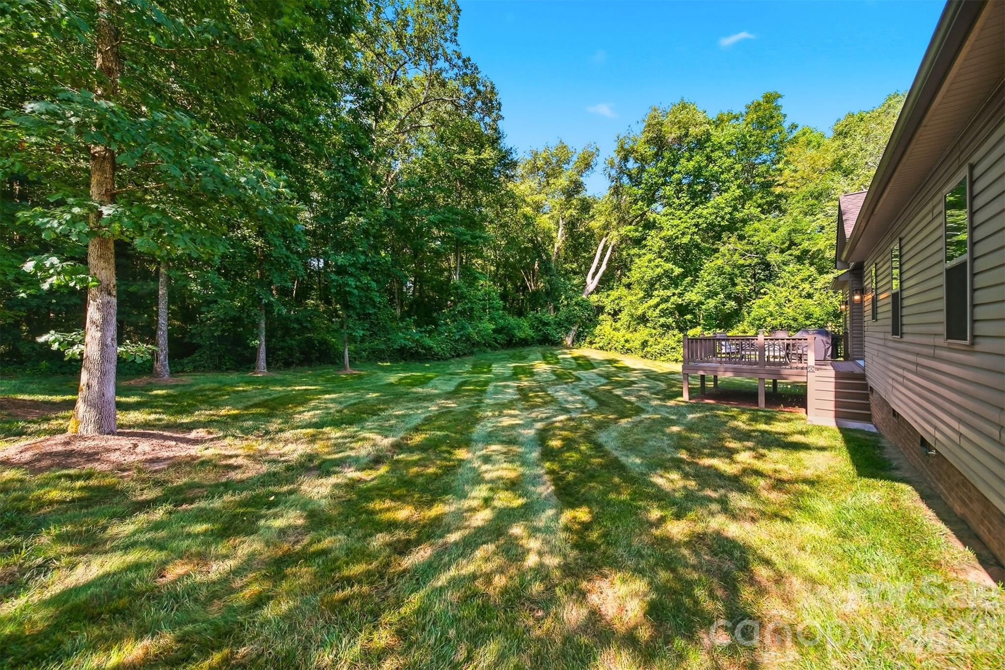 2630 36th Avenue NE — Hickory