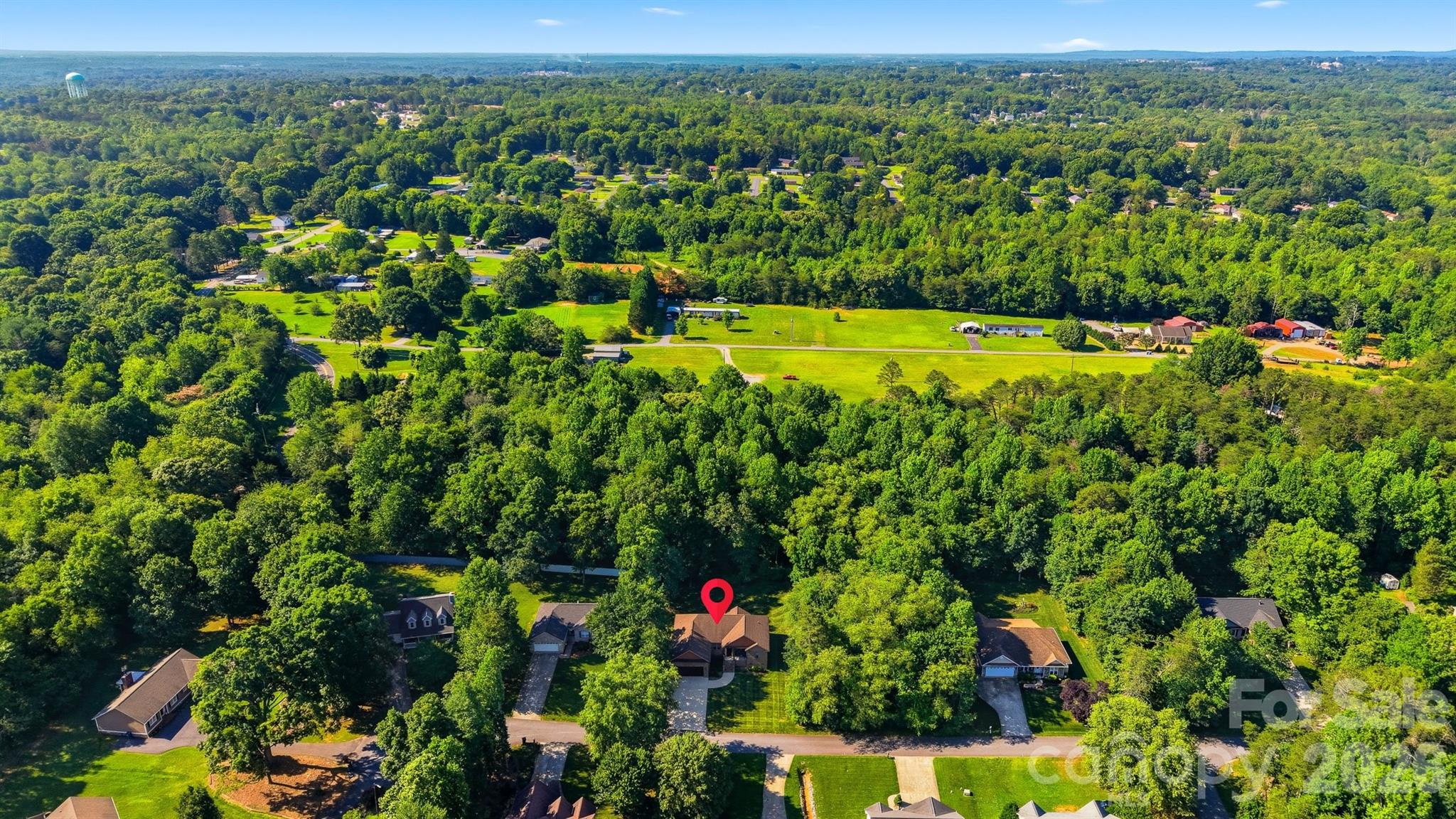2630 36th Avenue NE — Hickory