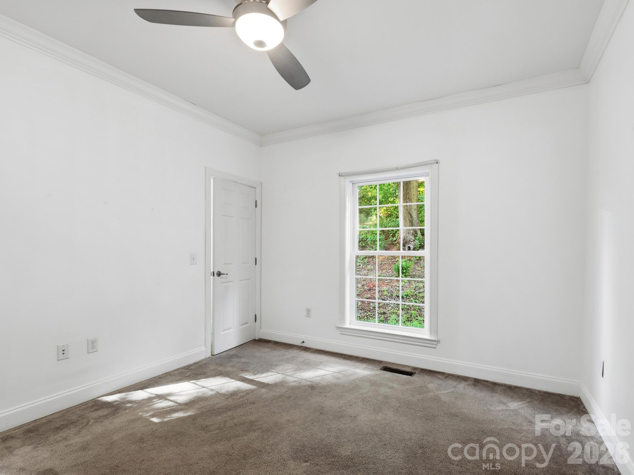 35 Cedar Farm Road — Asheville