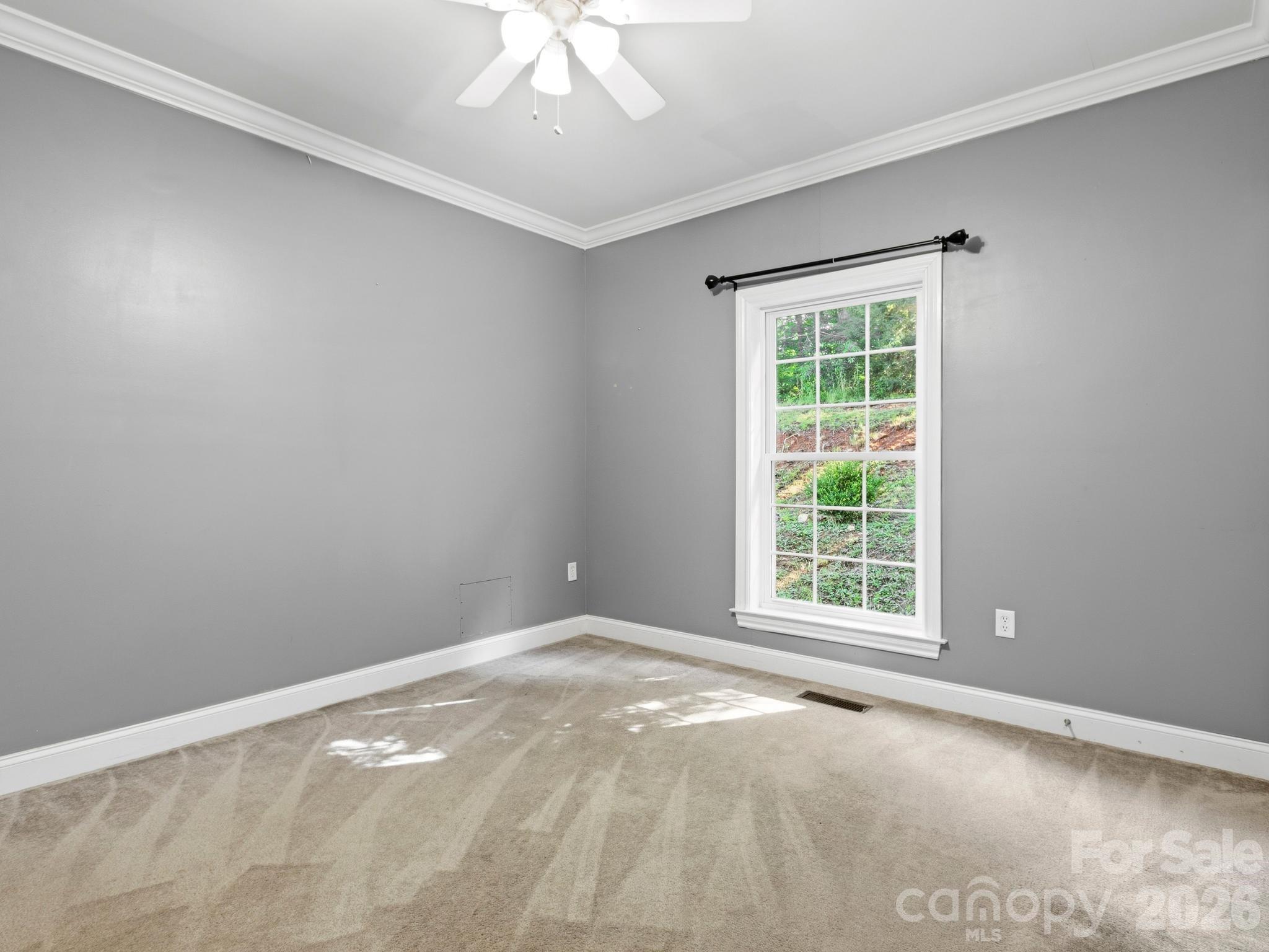 35 Cedar Farm Road — Asheville