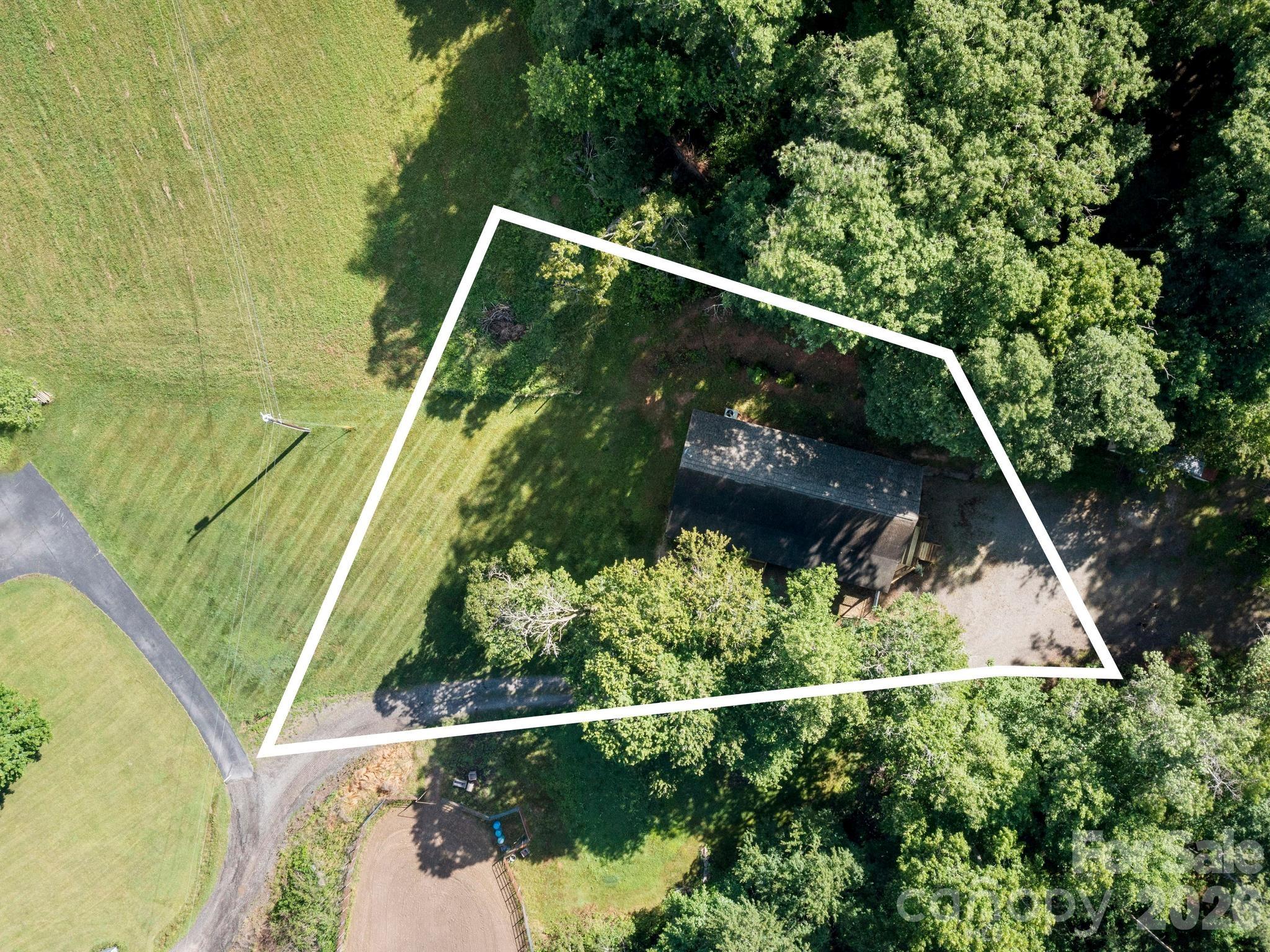 35 Cedar Farm Road — Asheville