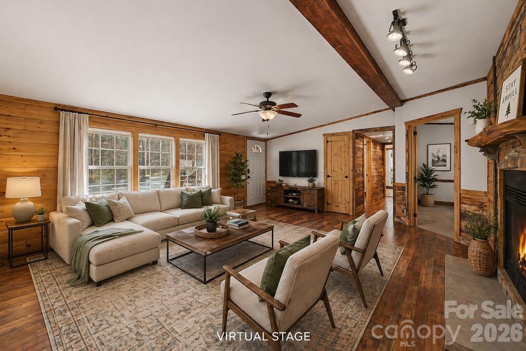 1668 Buff Creek Road — Sylva