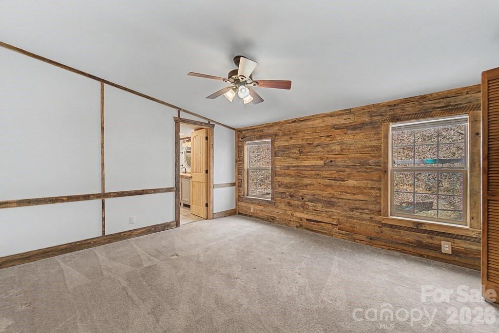 1668 Buff Creek Road — Sylva